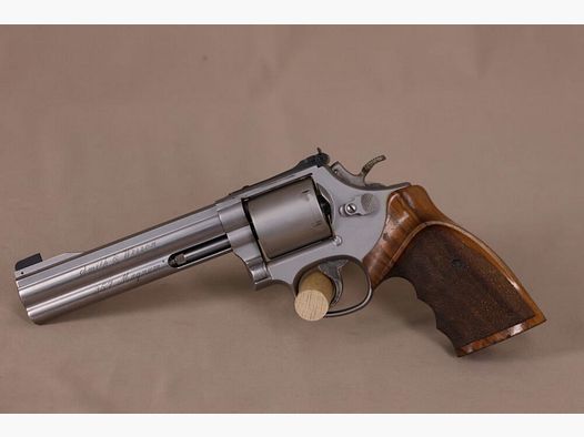 Smith & Wesson 686 Classic Sport