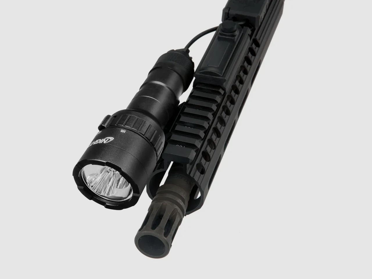 LGL-180-IR Dual-Beam Long Gun Light Kit with IR Illuminator (Black) Nightstick, image 3 sur 5