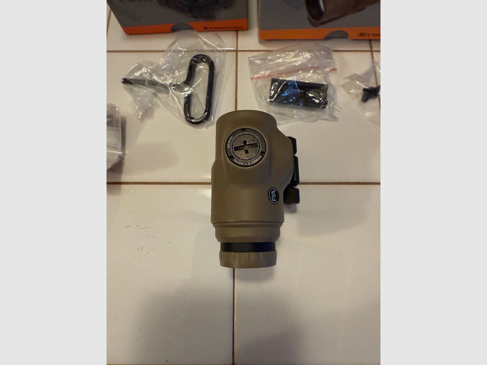 Primary Arms SLx 3x Micro Magnifier FDE con montaggio Flip to sight FTSM - Ottime condizioni