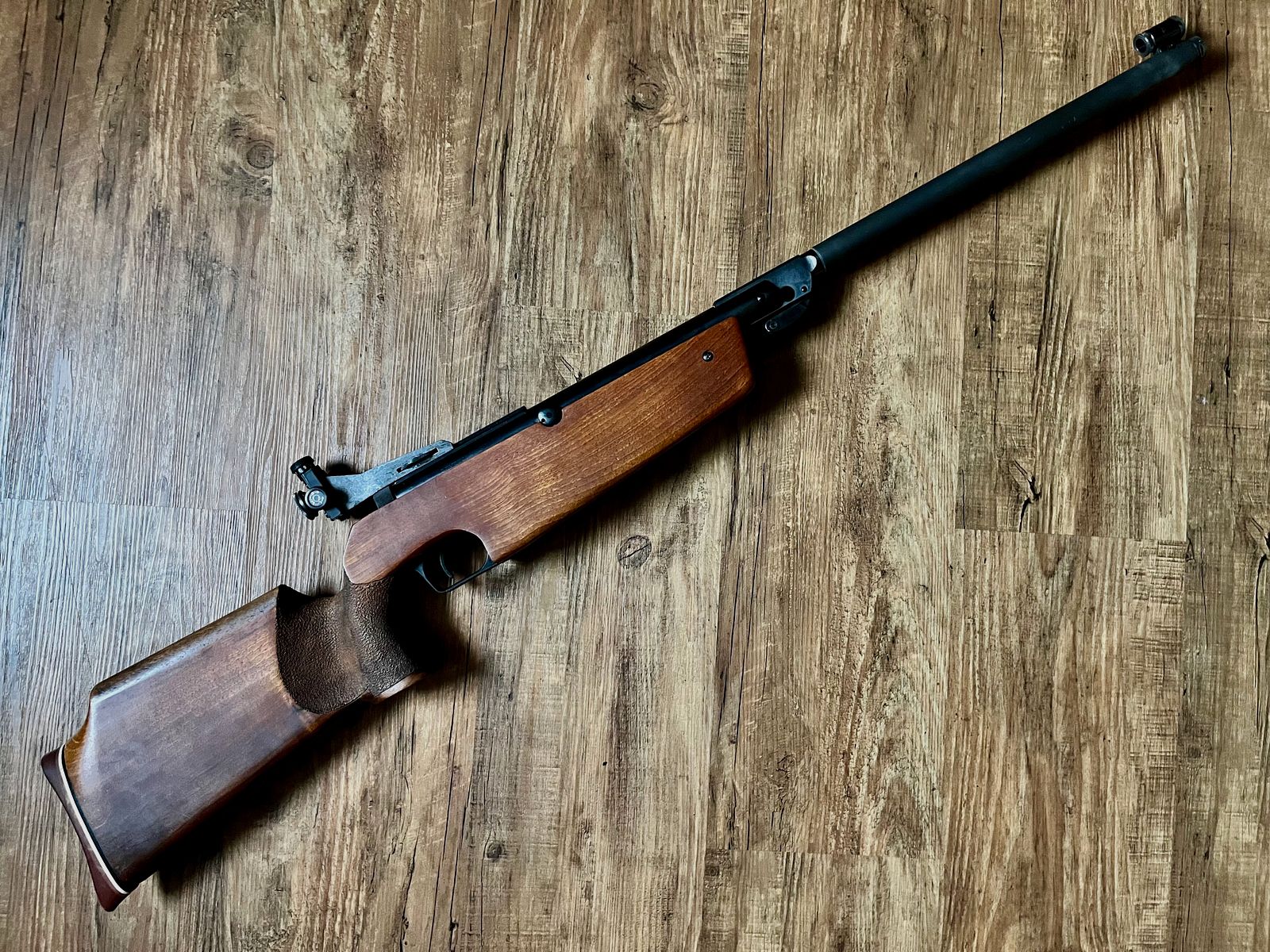 Air rifle Diana model 66