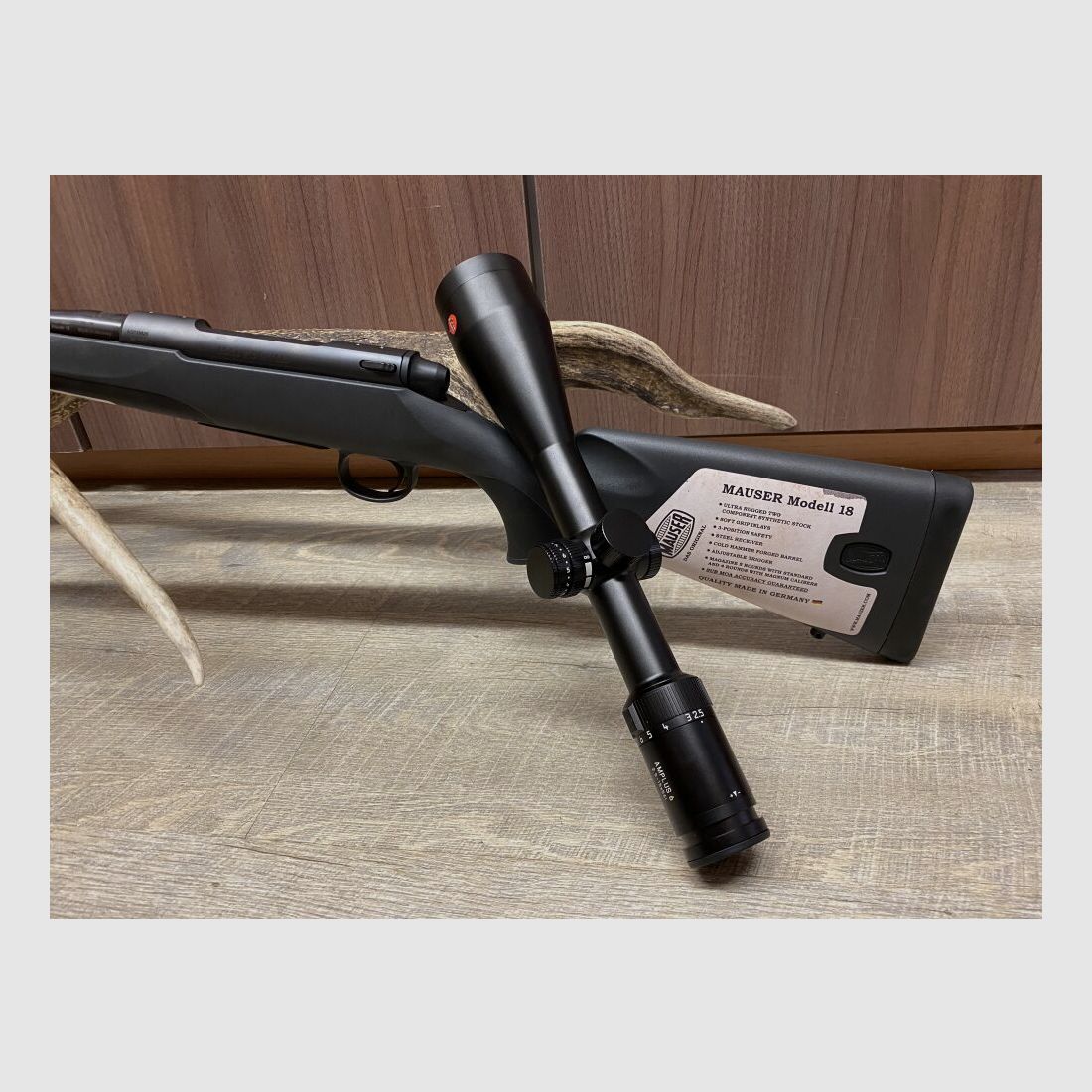 Mauser M18, con Leica Amplus 6 2,5-15x50 i