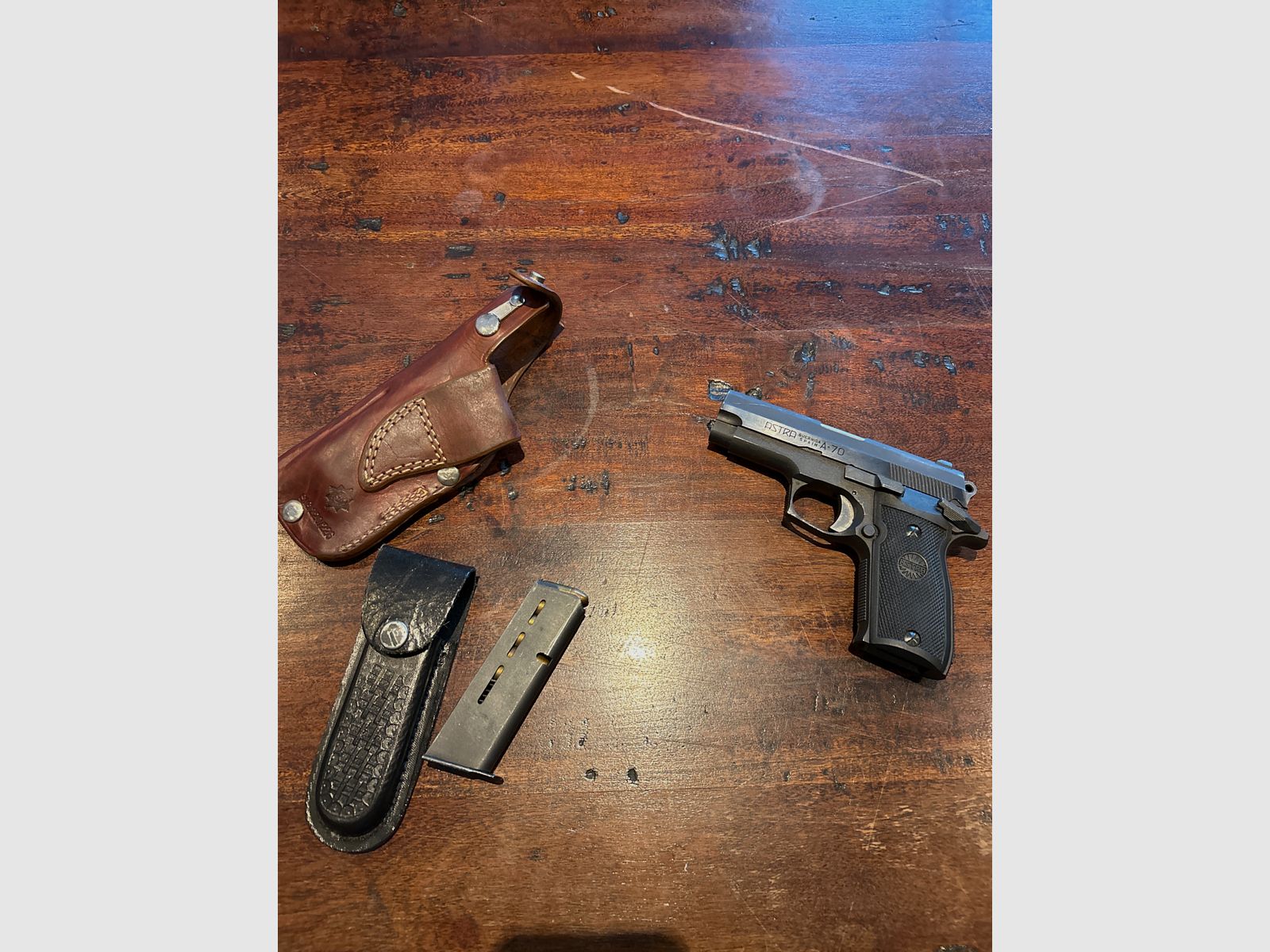 Pistola semiautomática Astra - A-70 - 9mm Luger, imagen 1 de 2