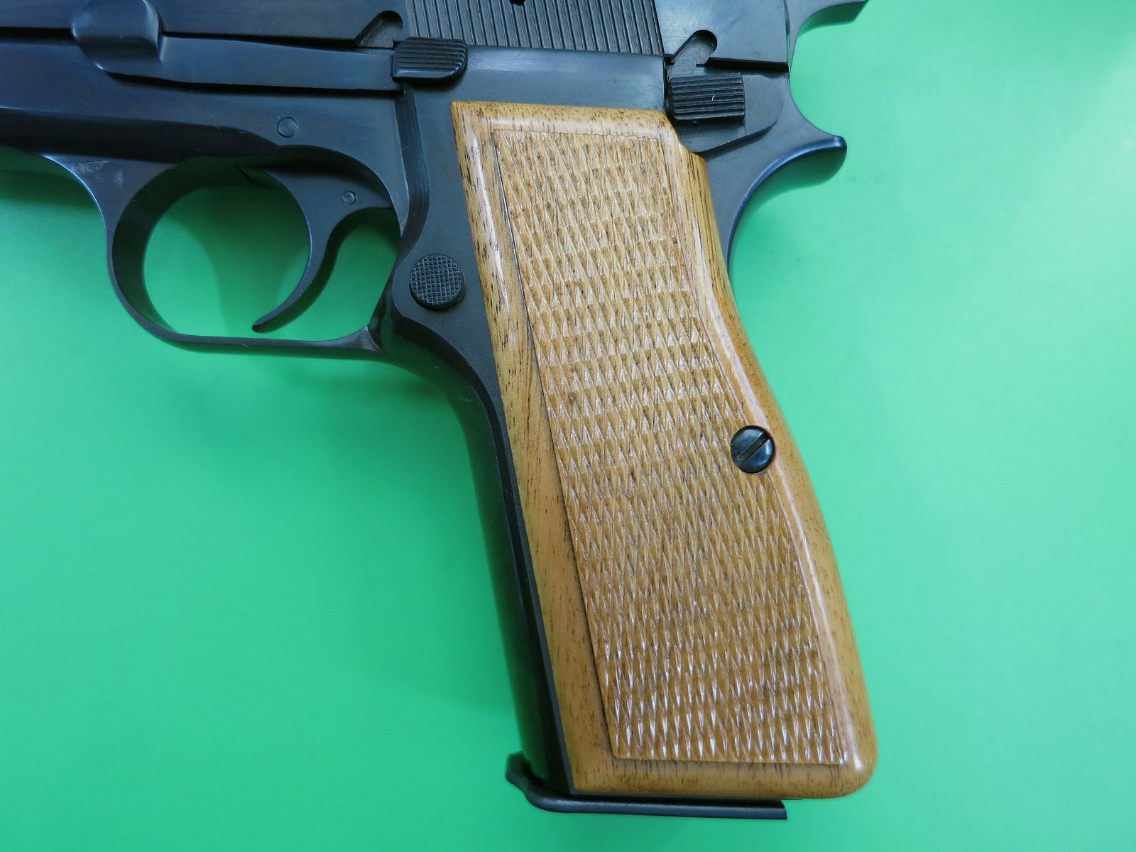 Fabrique Nationale Herstal, FN Browning HP (High Power), 9 mm Luger, wie neu    #46