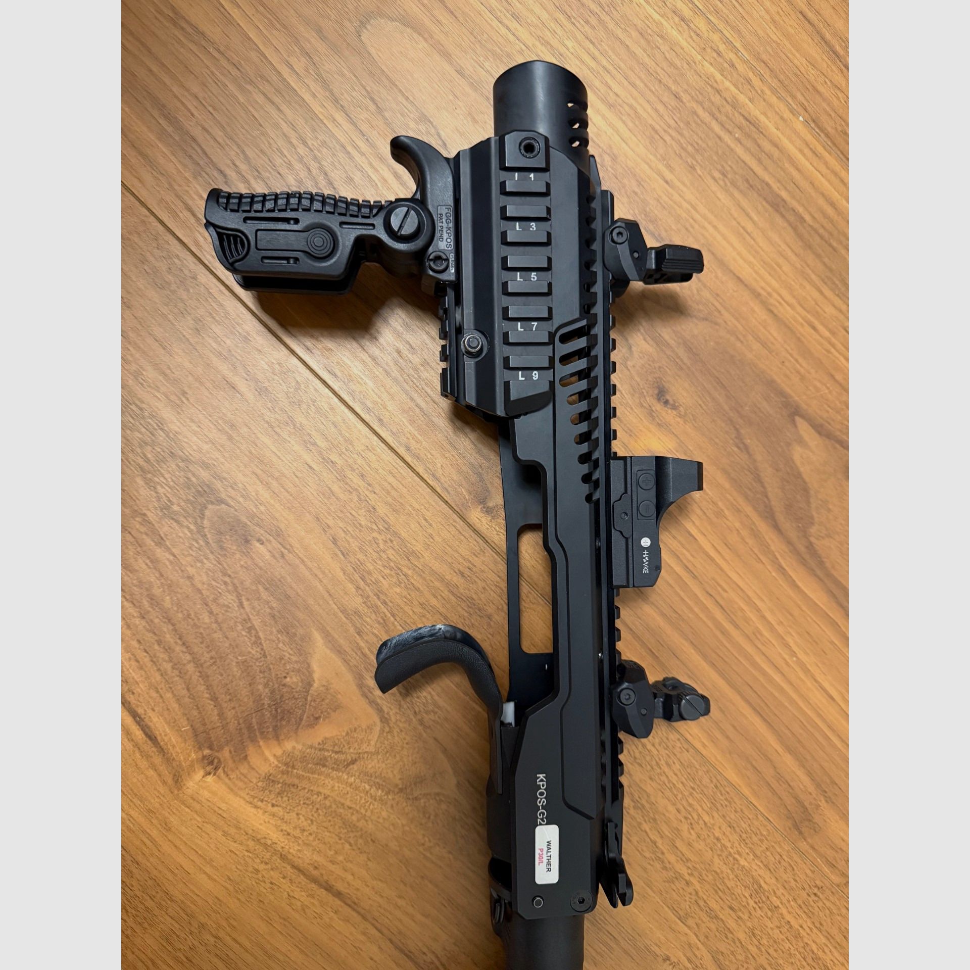 FAB Defense Anschlagschaft KPOS G2 für u.A. P30(L) incl Hawke Red Dot