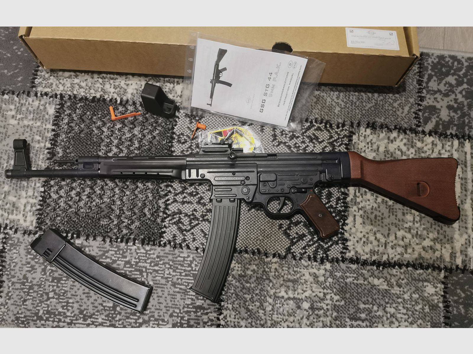 GSG StG 44 Schreckschussgewehr 9 mm P.A.K. Vollmetall Echtholz