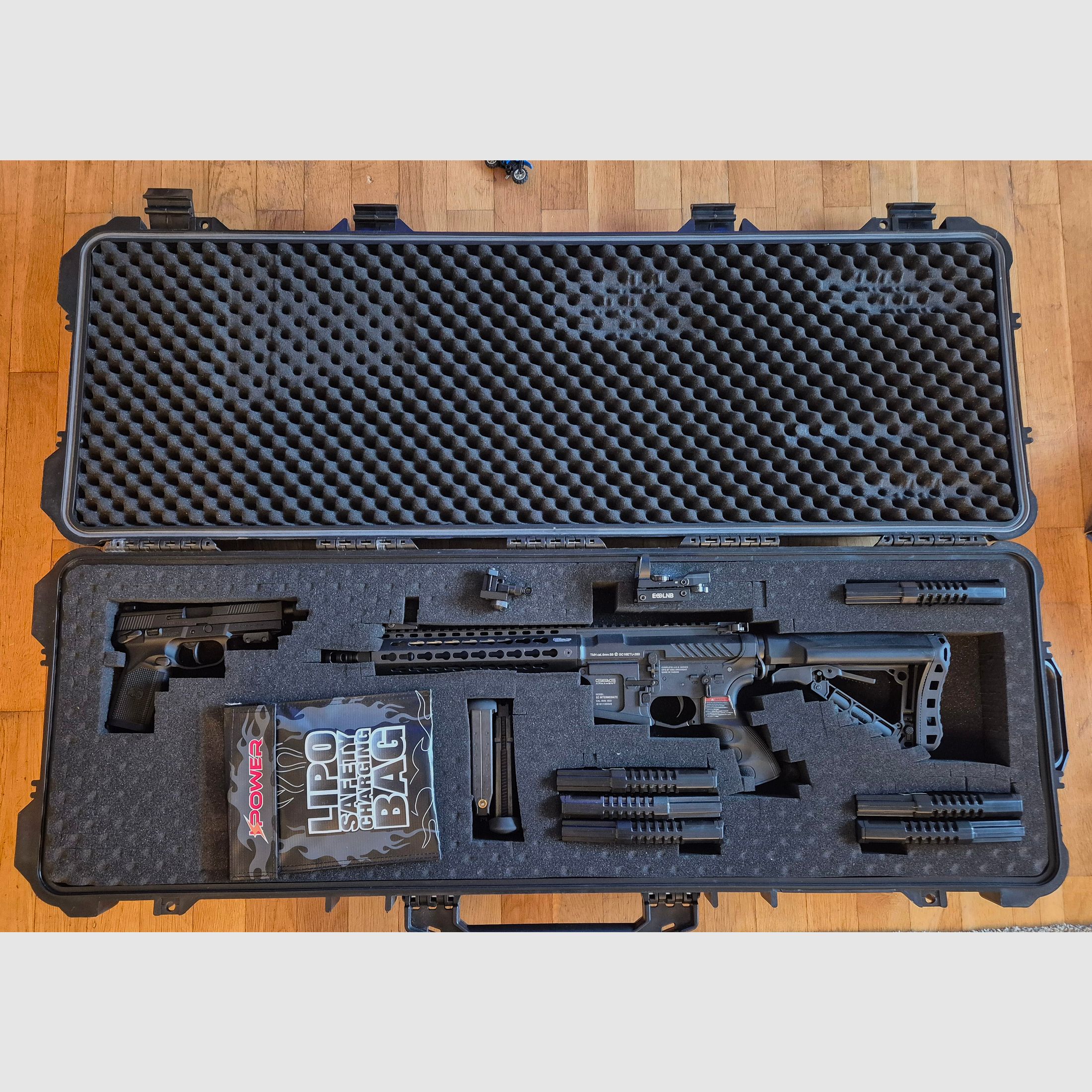 Airsoft Komplettpaket – GC16 E.T.U. S-AEG & Tokyo Marui im Koffer