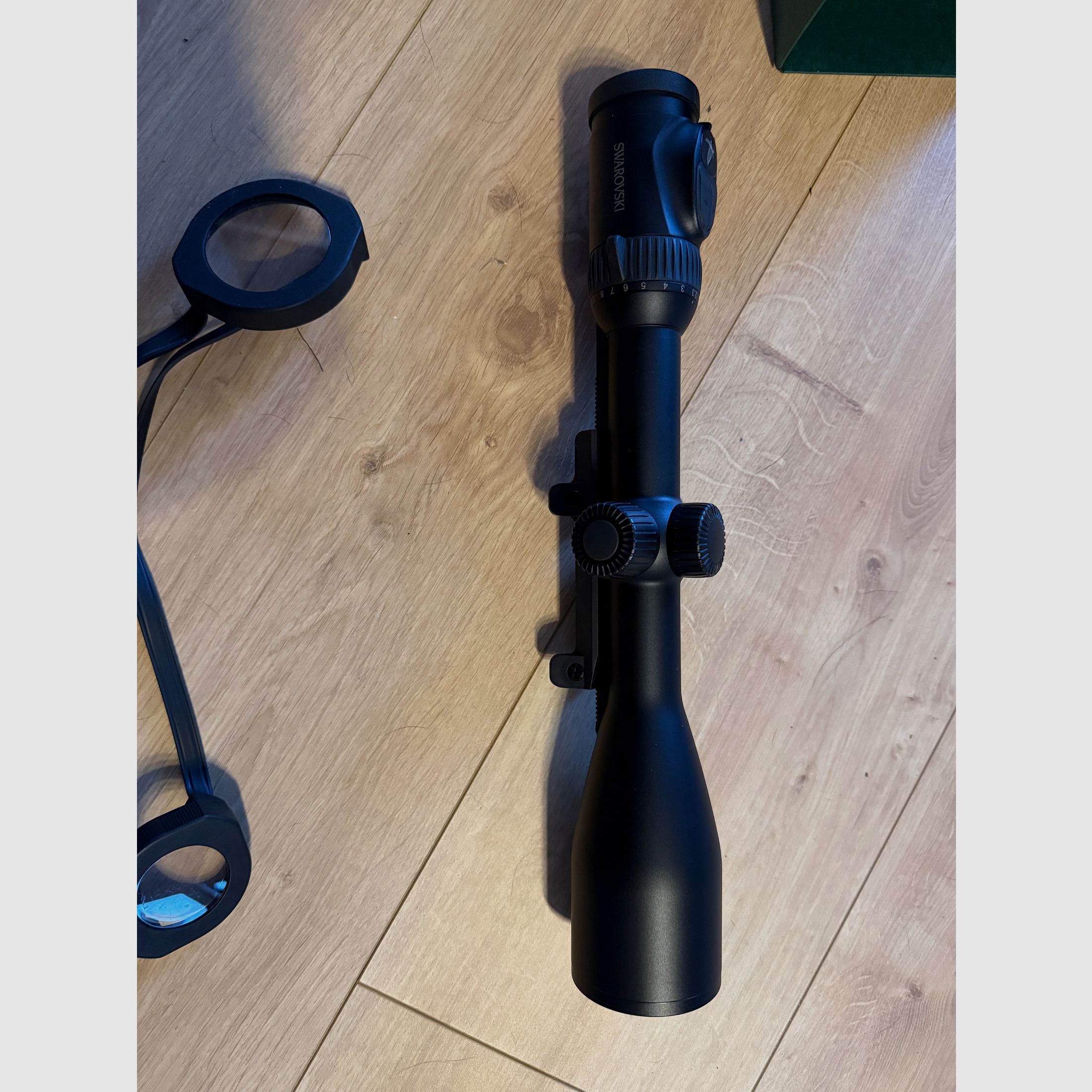 Zielfernrohr Swarovski Z8i 2,3-18x56 P SR Leuchtabs. 4A-I Schiene Rail neuwertig