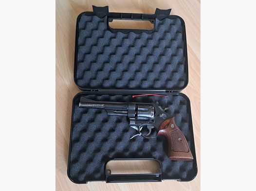 Smith&Wesson	 28-2 Highway Patrol Man (S.F.P.D)