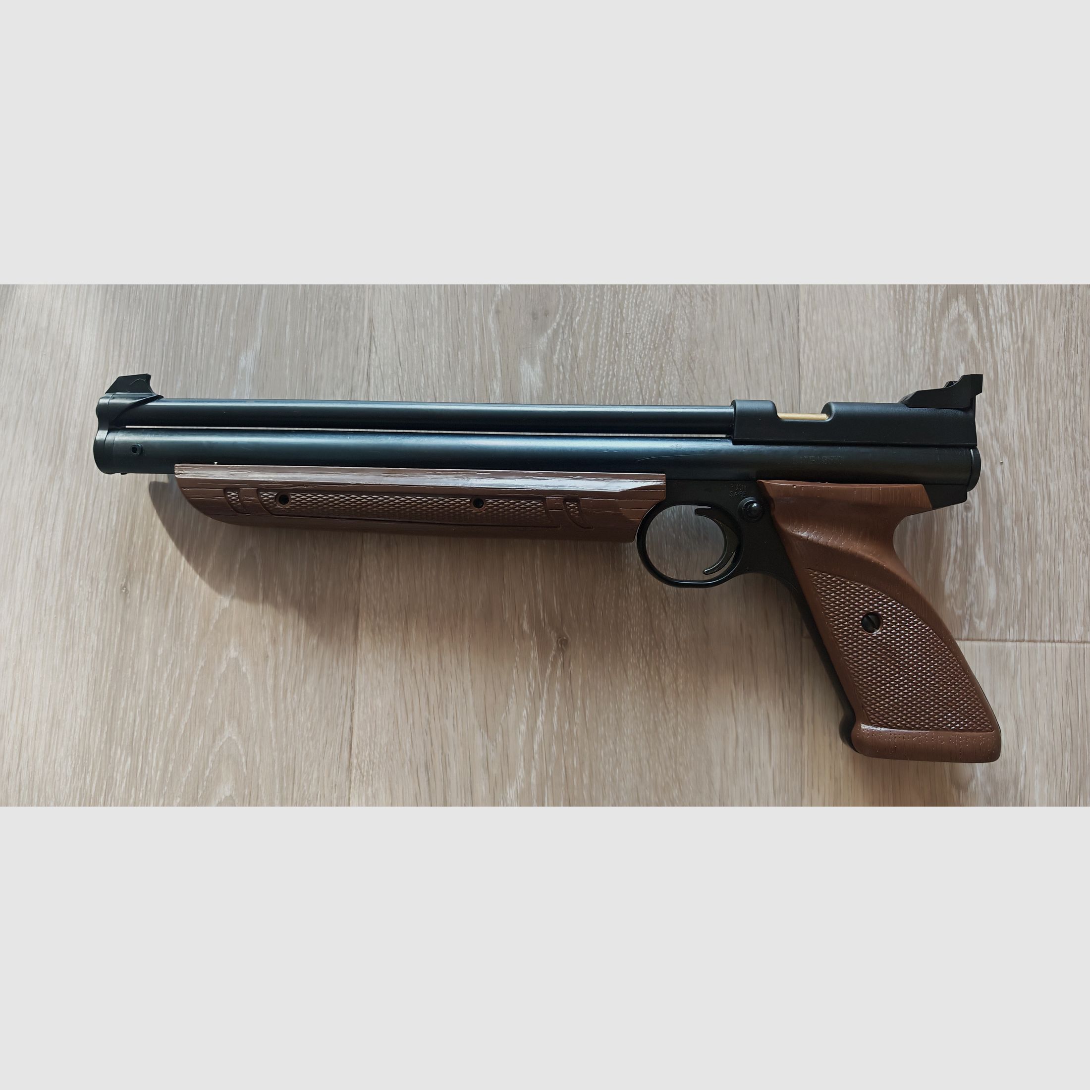 Crosman 1377 Pistolet à air comprimé précis 4,5 mm, comme neuf
