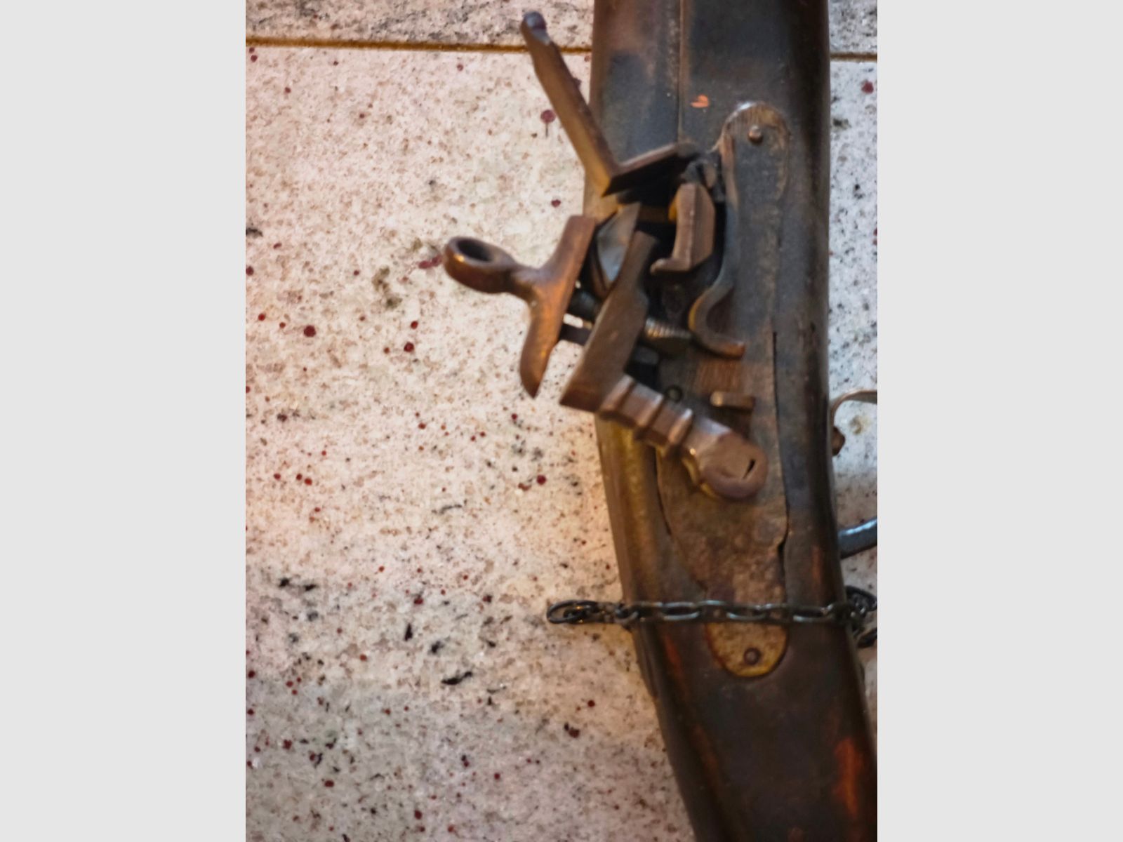 Steinschlossgewehr mit Bajonett und Puntze