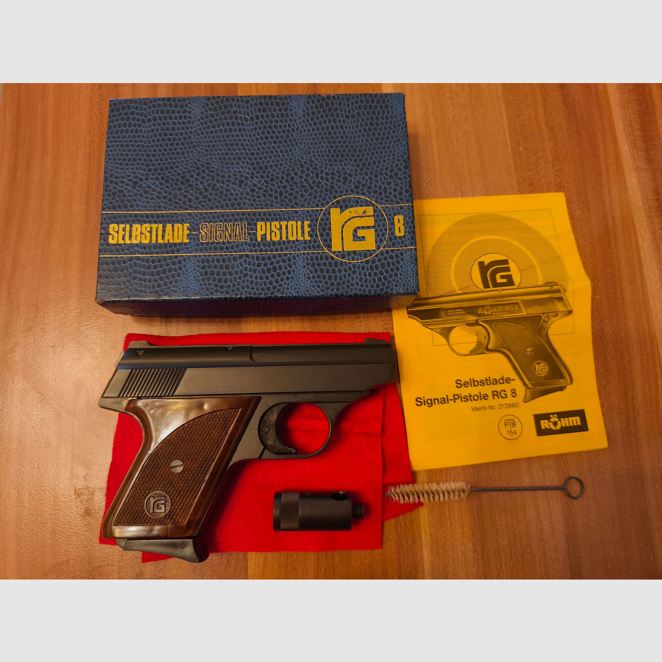 Röhm RG-8 Kaliber 8mm pistolet alarmowy