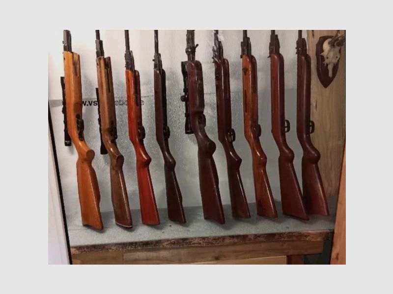 Großes Luftgewehr Konvolut aus Sammlung zu verkaufen . Gerne auch einzeln . 