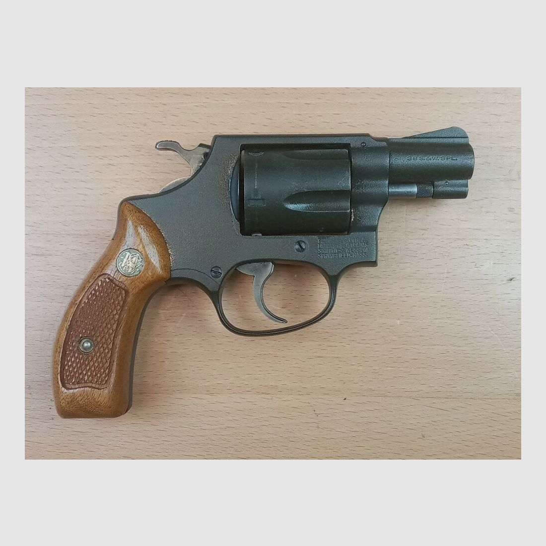 Smith & Wesson M 36, Bild 2 von 4