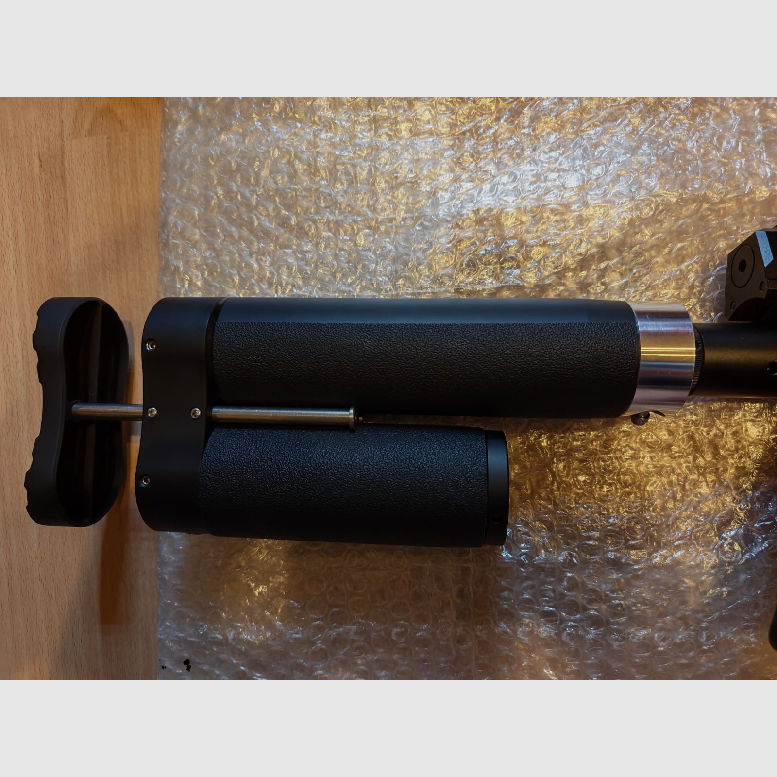 GoGun AEA Megalodon F-Serie 7,5 Joule | Kaliber .50 Luft / PCP karabin | z JADS podwójnym zbiornikiem | 2x 12 nabojowe magazynki aluminiowe | + wkładki stabilizujące do chwytu | z akcesoriami i fakturą
