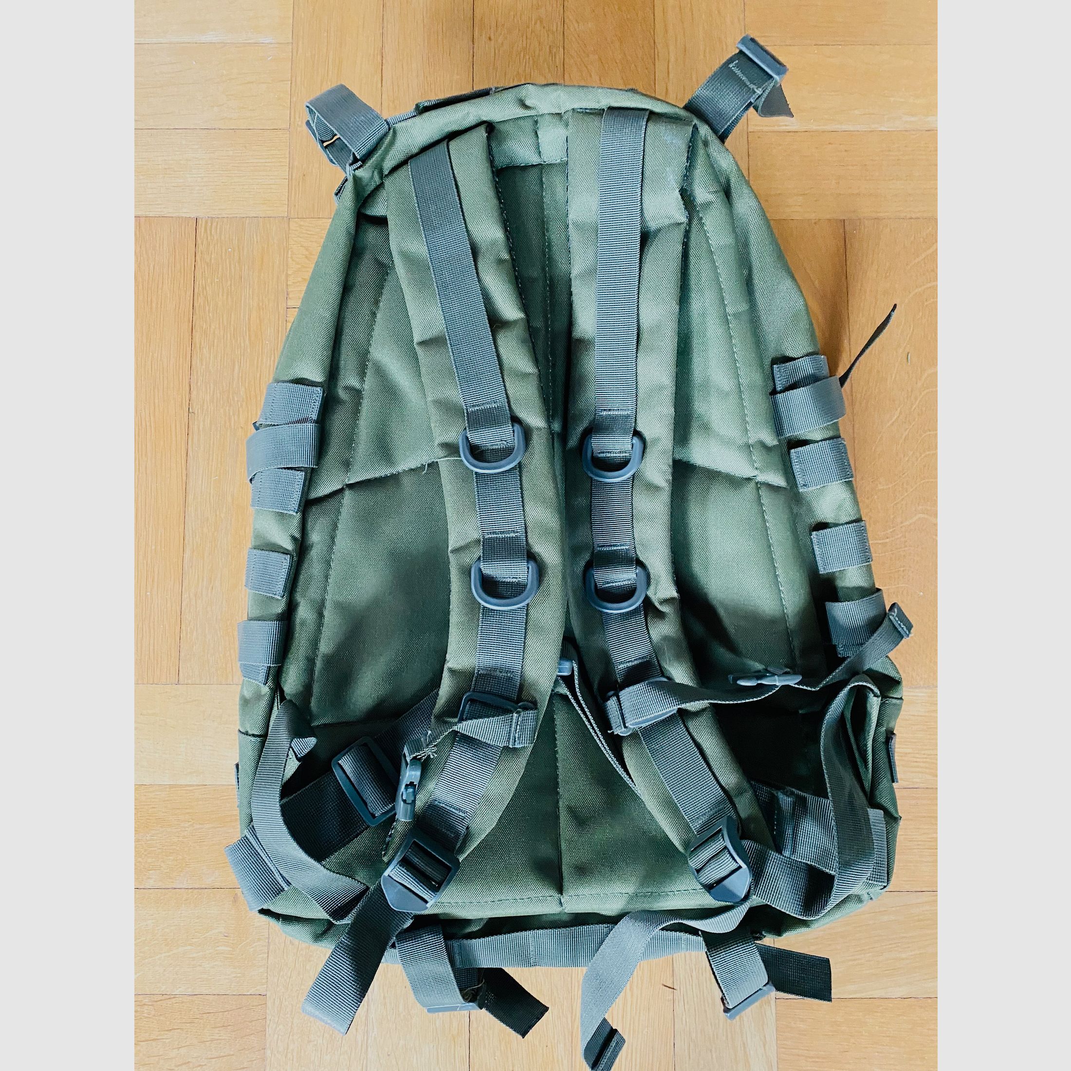 Backpack Olive