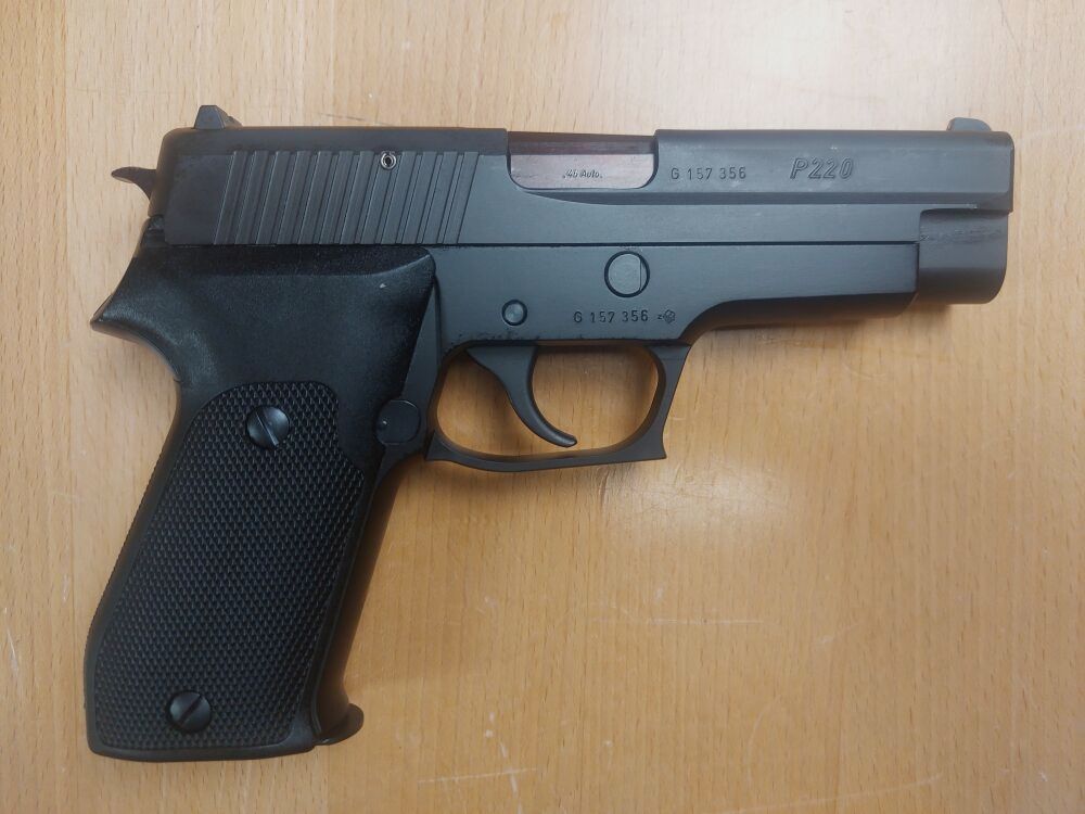 Sig Sauer, Eckernförde P 220-1