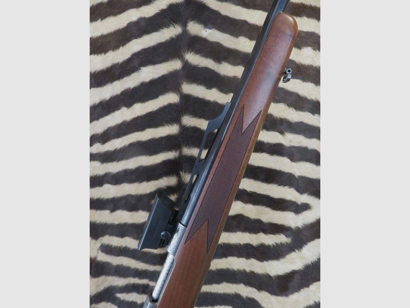 ZOLI AZ1900 „le Solitaire“ .300wm Repetierbüchse 55 cm Lauf – BURRIS FastFire III Rotpunktvisier, Bild 3 von 11