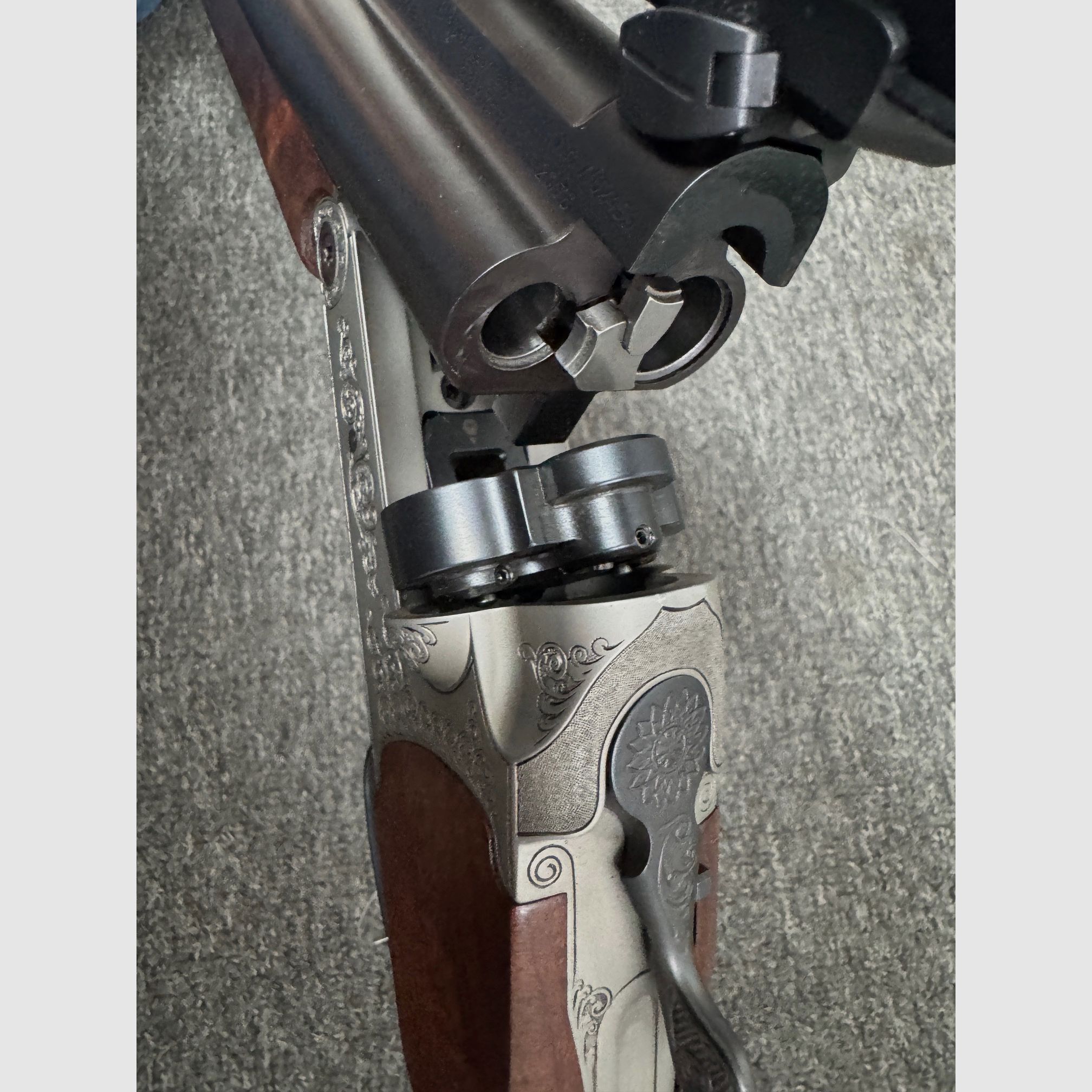 Blaser Doppelbüchsdrilling 9,3x74R & 20/76 - mit Swarovski Z6i 1-6x24 SR wie neu!