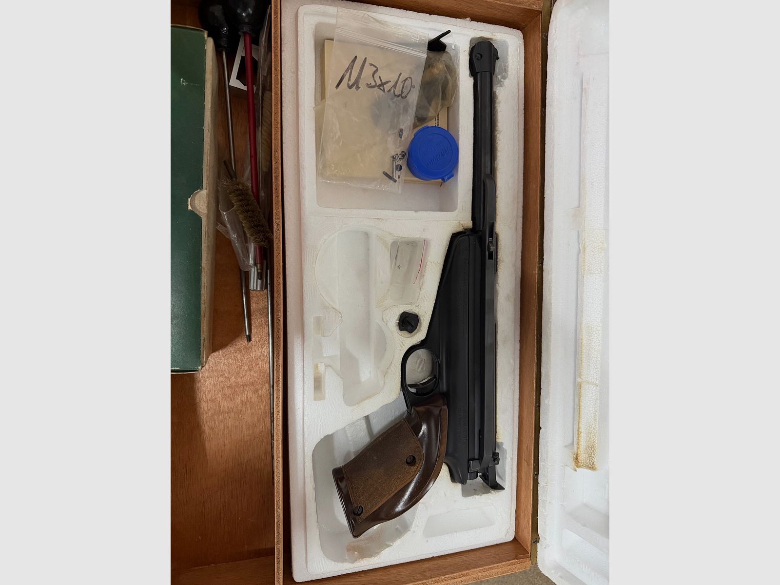 Feinwerkbau 65 Matchluftpistole