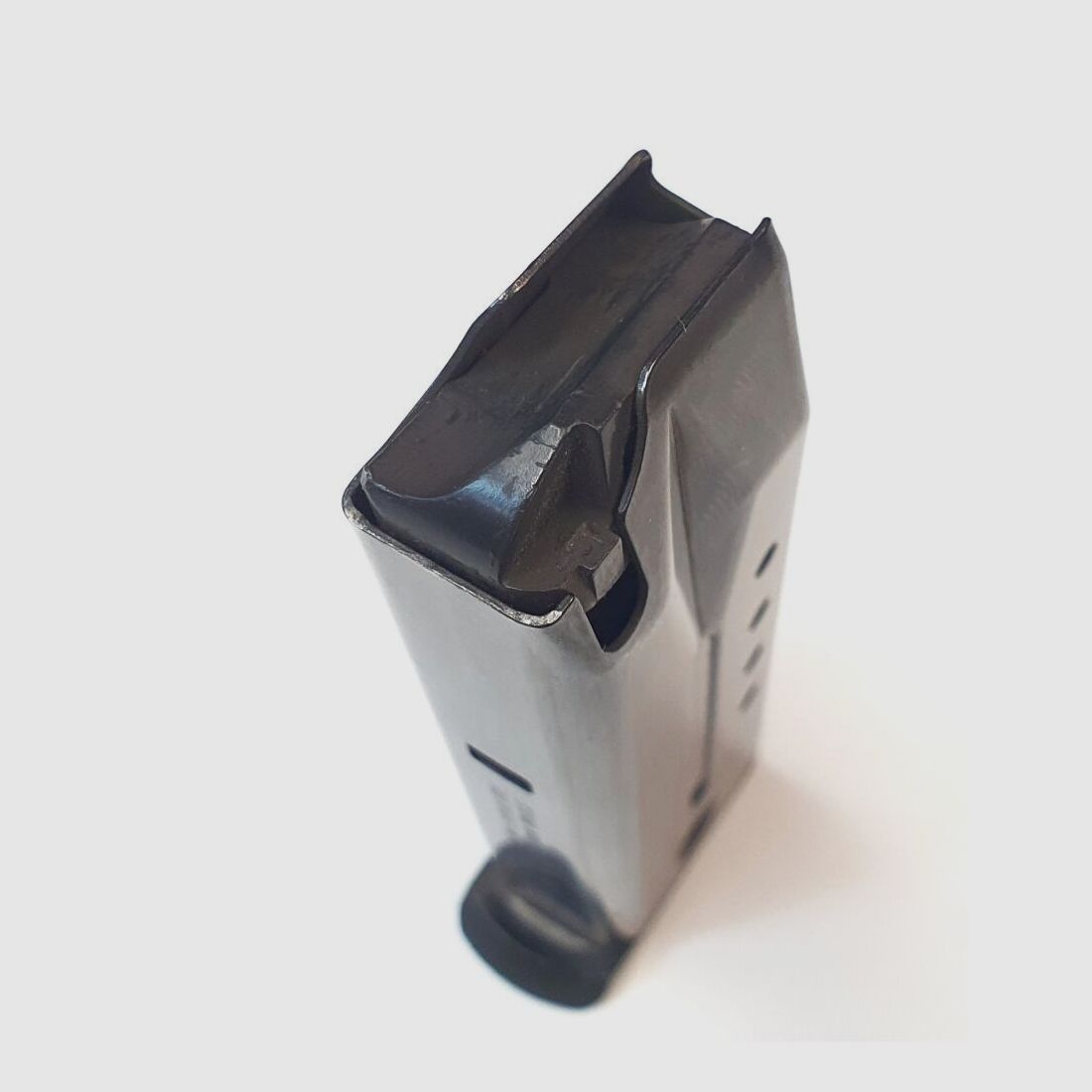 RUGER Oryginalny Magazynek do RUGER P85, P89, P93, P94, P95 - 9mm Luger - 10 Strzałów, zdjęcie 4 z 6