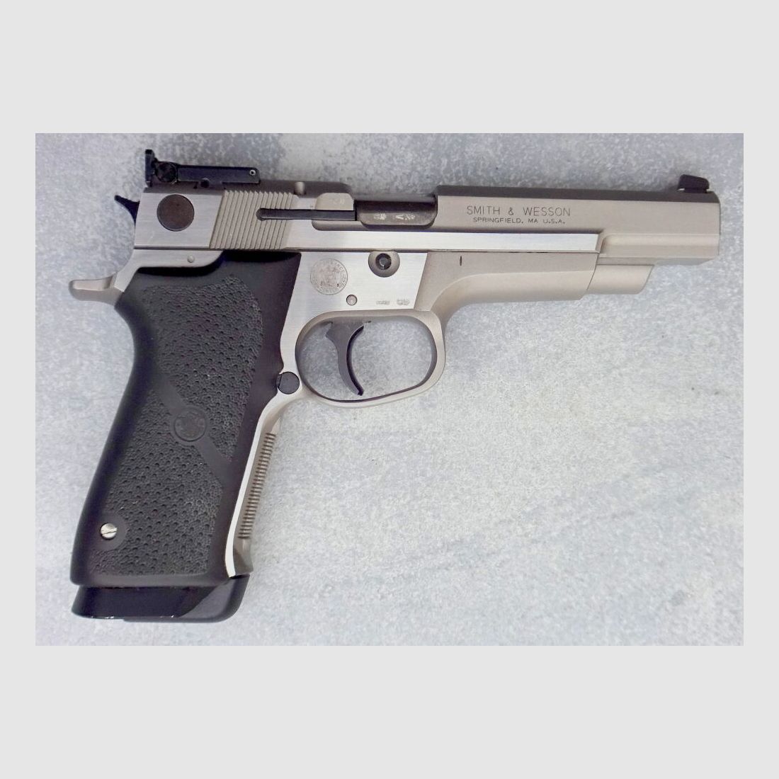 SMITH & WESSON TARGET CHAMPION Pistole