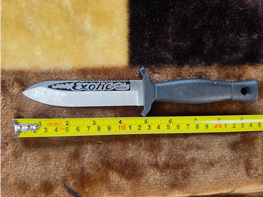 Exotic FES Rostfrei Feststehendes Taucher- & Outdoormesser mit Teilsägeschliff