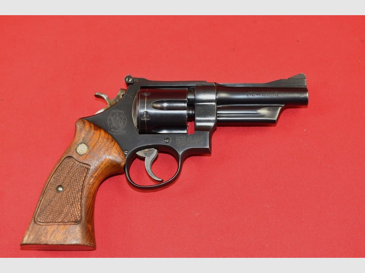 #6800 Revolver Smith & Wesson, Patrolman, 28-2, kal. .357 Mag., afbeelding 2 van 17