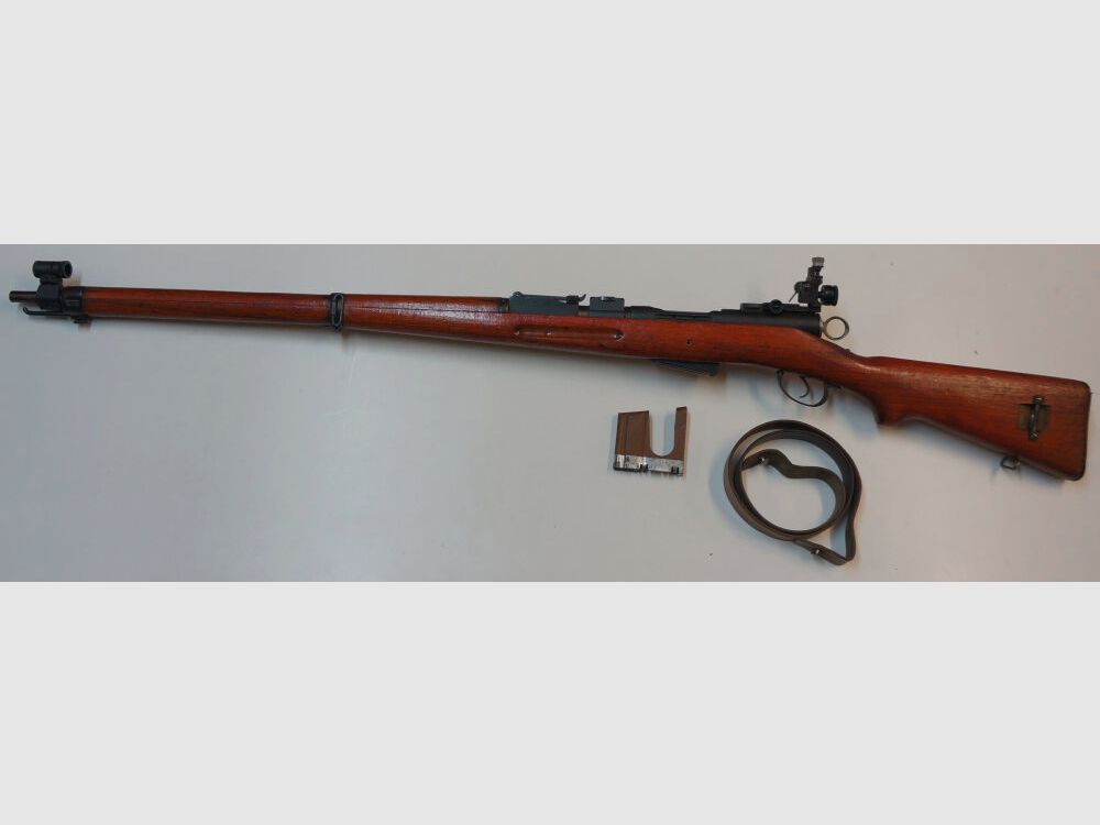 Waffenfabrik Bern Repetierbüchse W+F Bern Schweizer Langgewehr G96-11 Kal.7,5x55swiss mit Diopter und Korntunnel