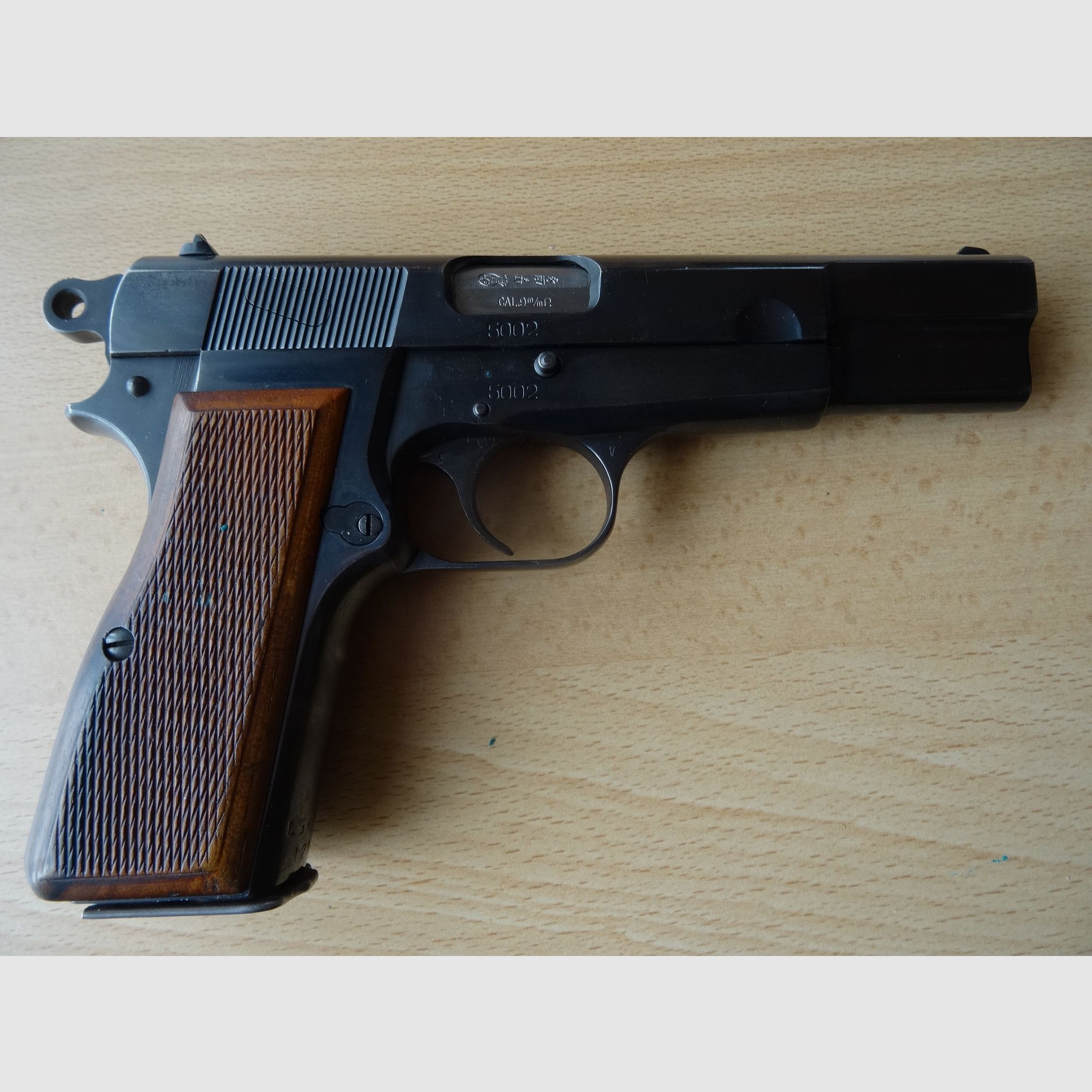 Pistola Browning FN
