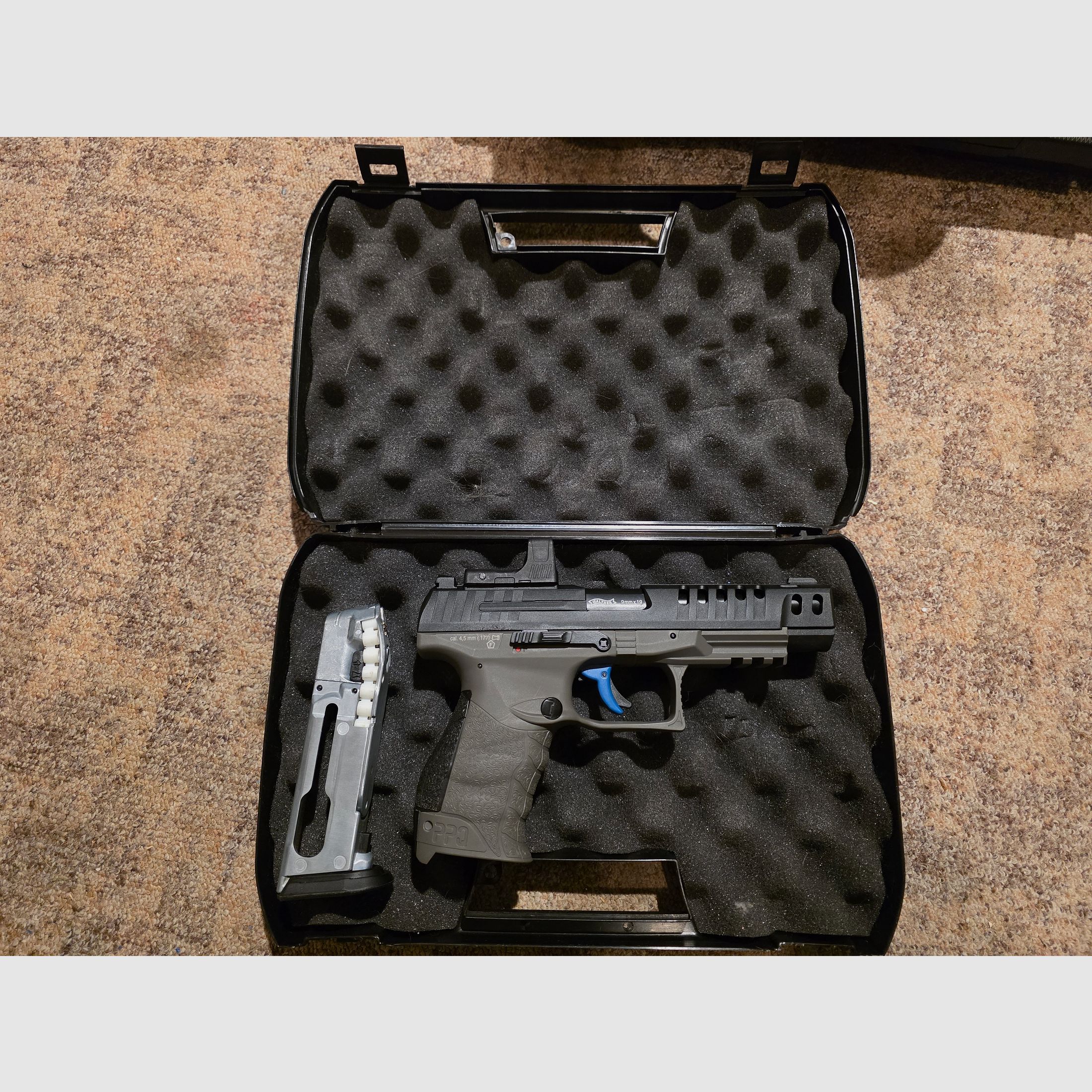 CO2 Walther Q5 Match 5-inch met Blowback en Reddot 4,5mm Diabolo