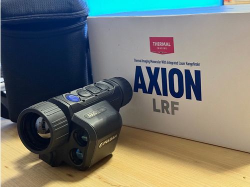 Pulsar Axion LRF XQ38 - Appareil portatif thermique avec télémètre