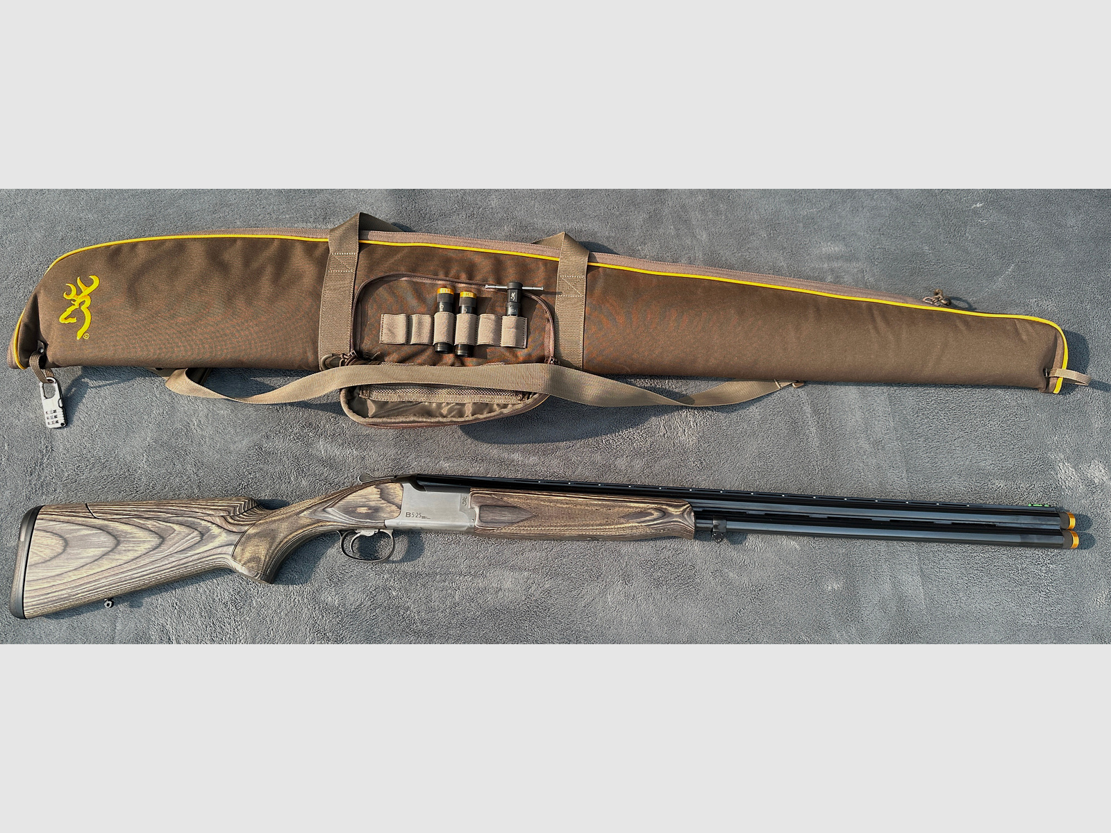 Browning B525 Laminated 12/76