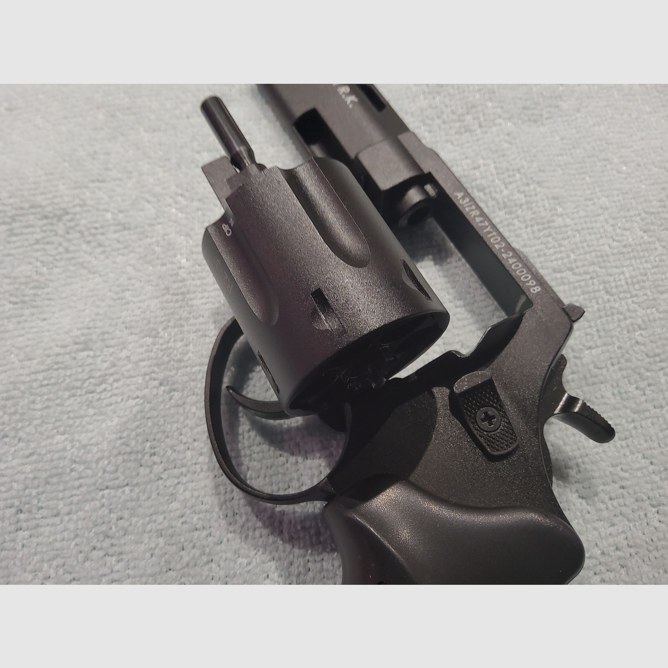 Zoraki R2 3'' Schreckschussrevolver 9 mm R.K. absolut neuwertig incl. Munition 