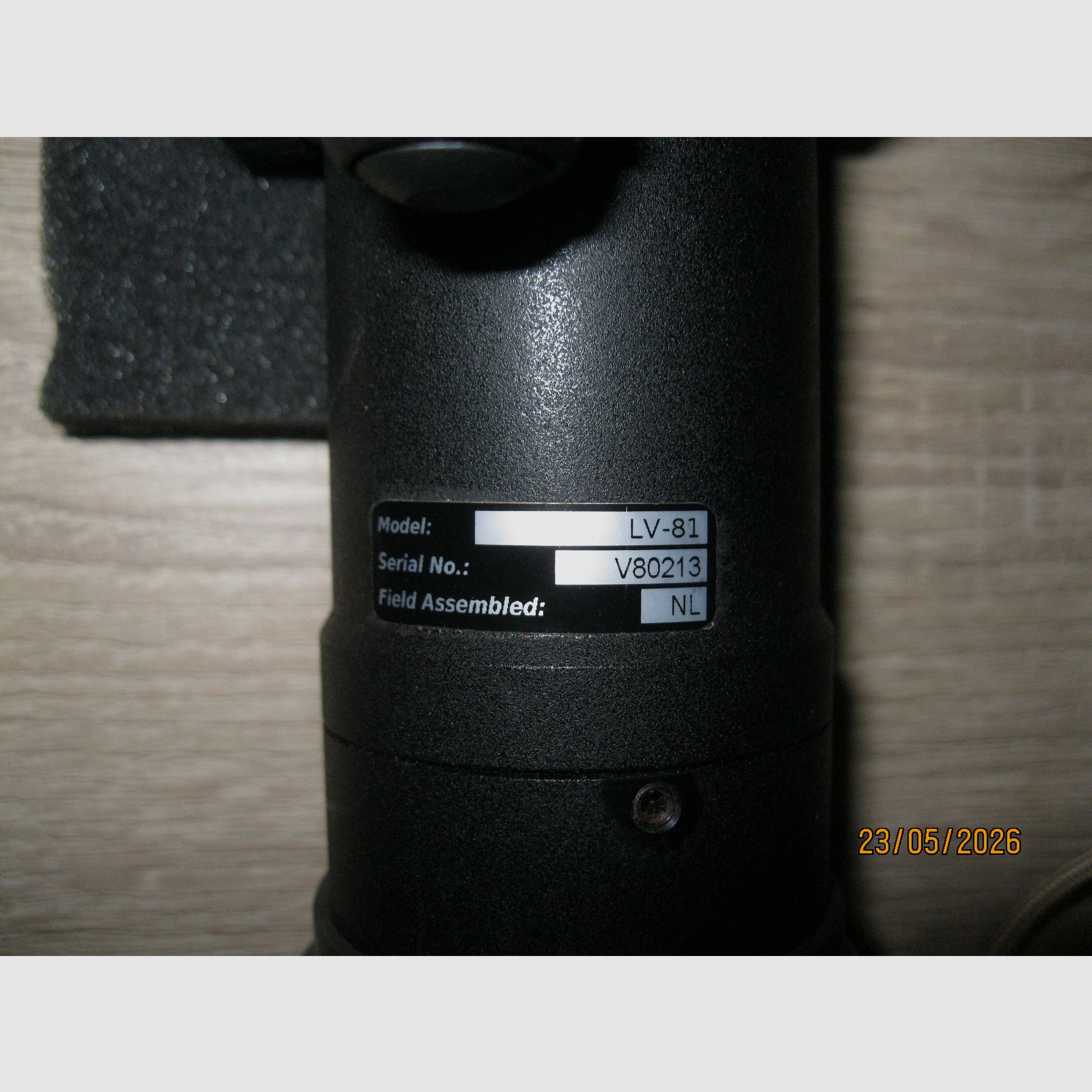 Urządzenie noktowizyjne Lahoux LV-81 Onyx Monochrom. Jak nowe.