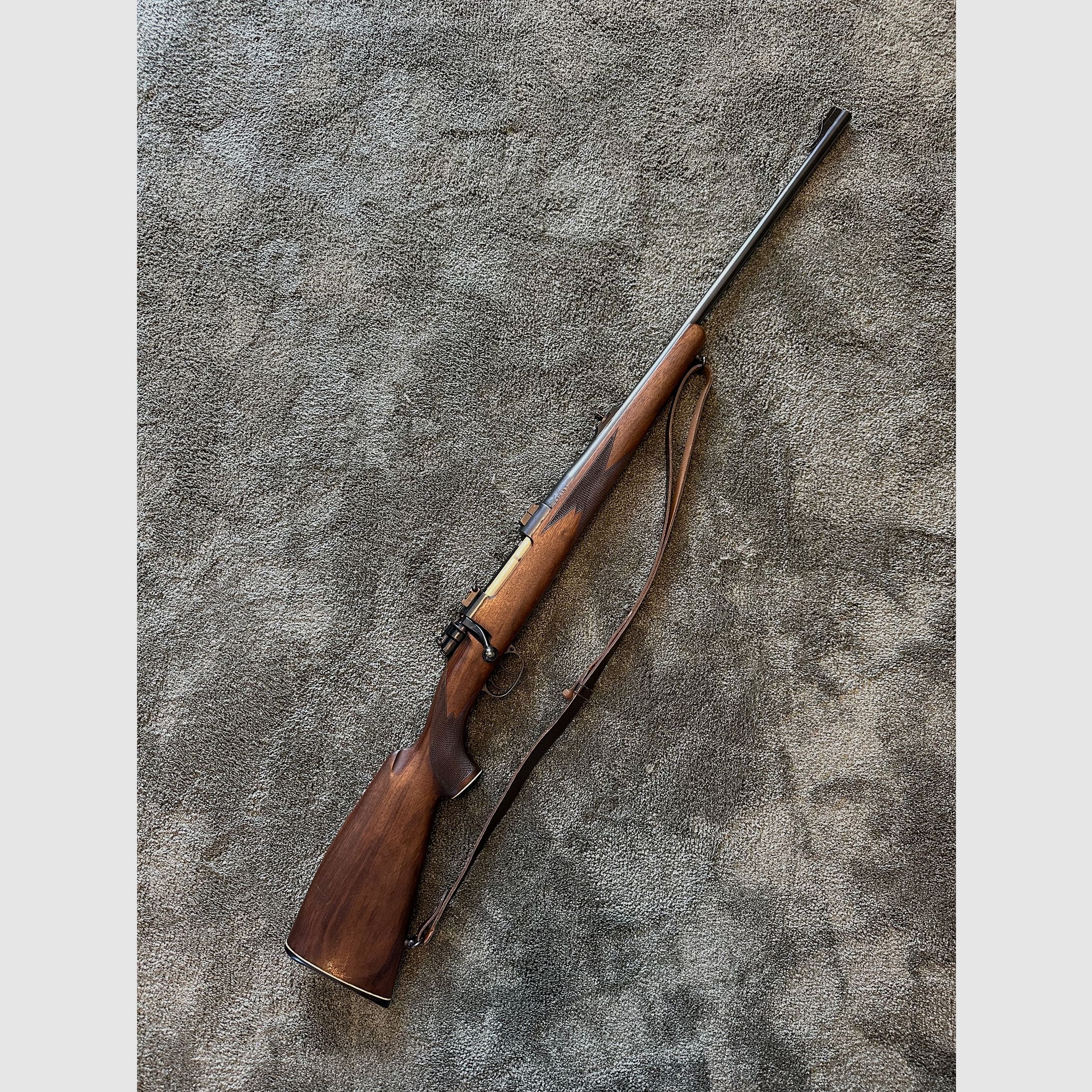 Voere Repetierbüchse Kaliber .30-06 – Holzschaft – inkl. Alljagd ZF 6x42
