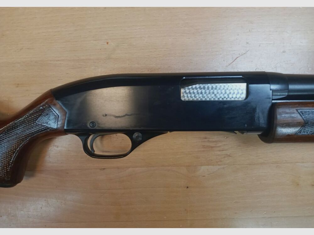 Winchester, USA Model 120