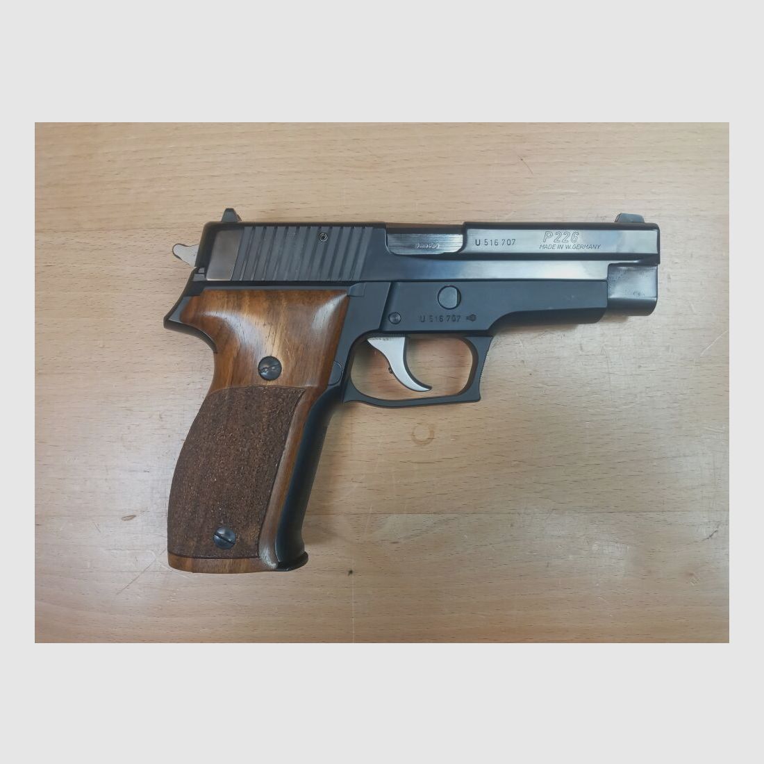 Sig Sauer P 226