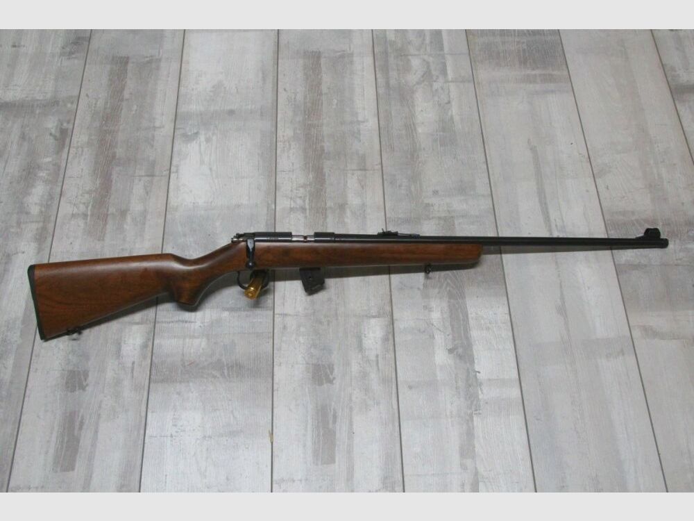 Norinco JW15 repeating rifle with barrel thread