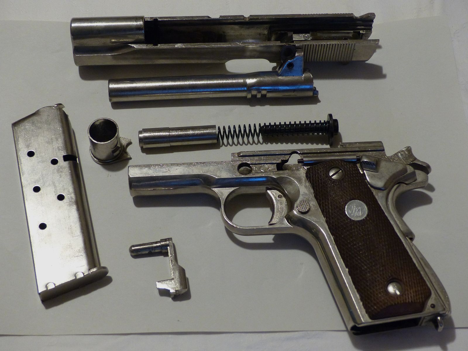 Colt Government Pistole M-1911A1-67 Cal. .45 ACP RMI Japan Vollmetall Deko 70er