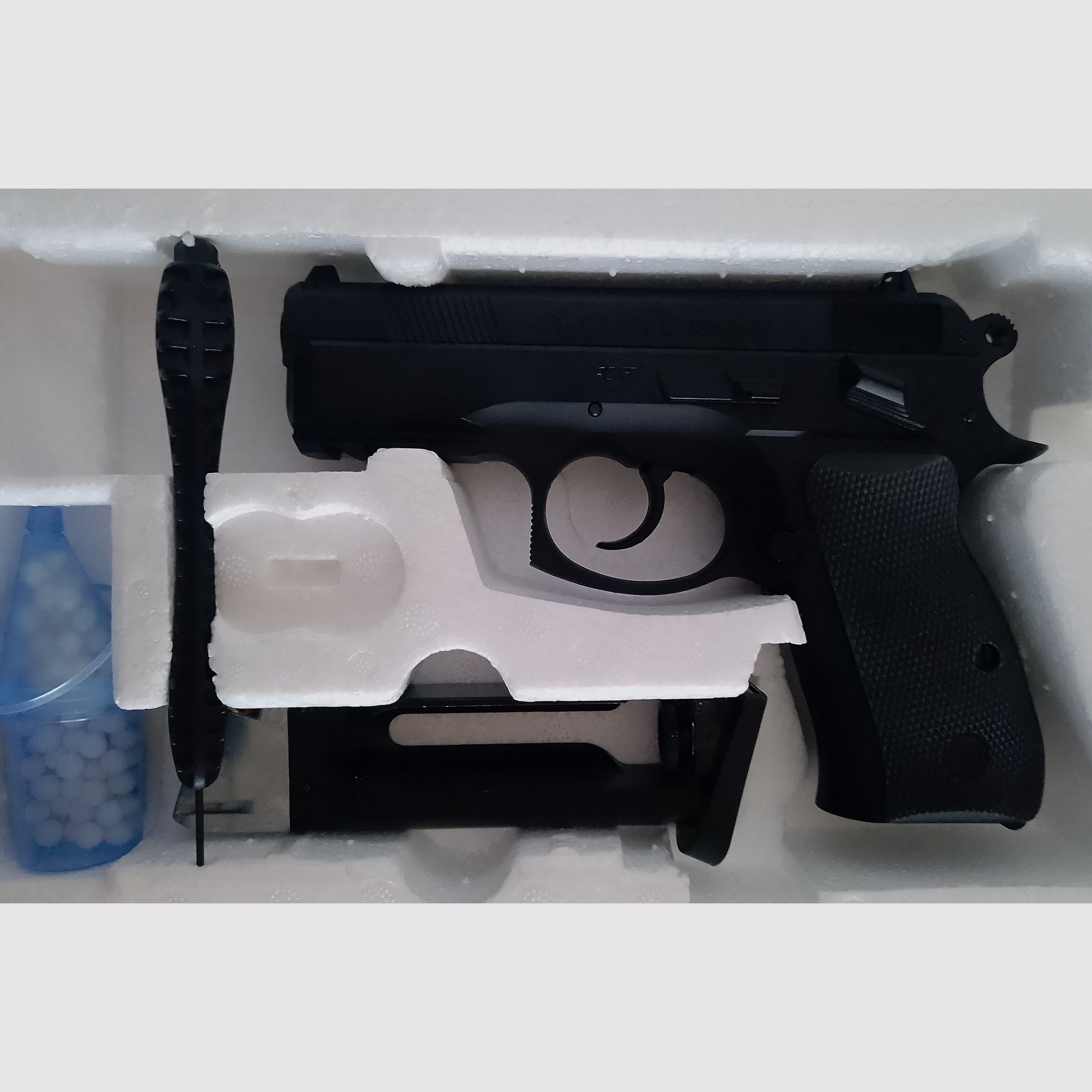 CZ 75 D Compact 6mm CO2