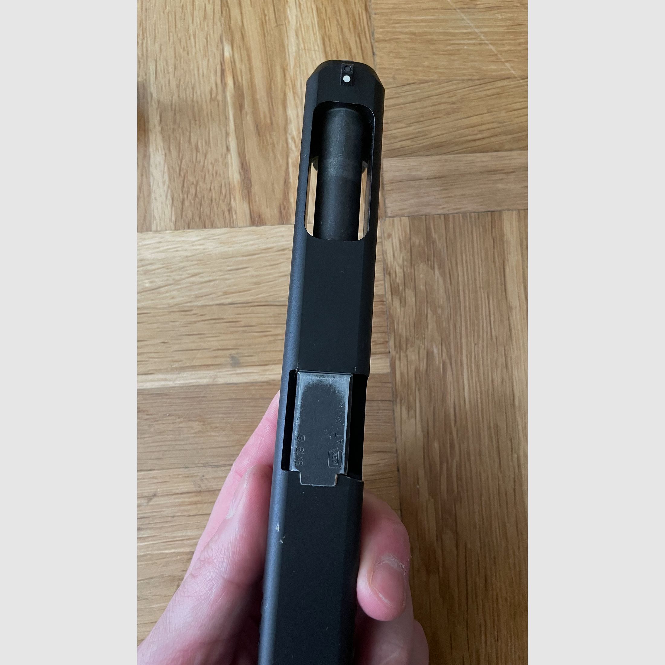 VFC Glock 34 CNC suwadło