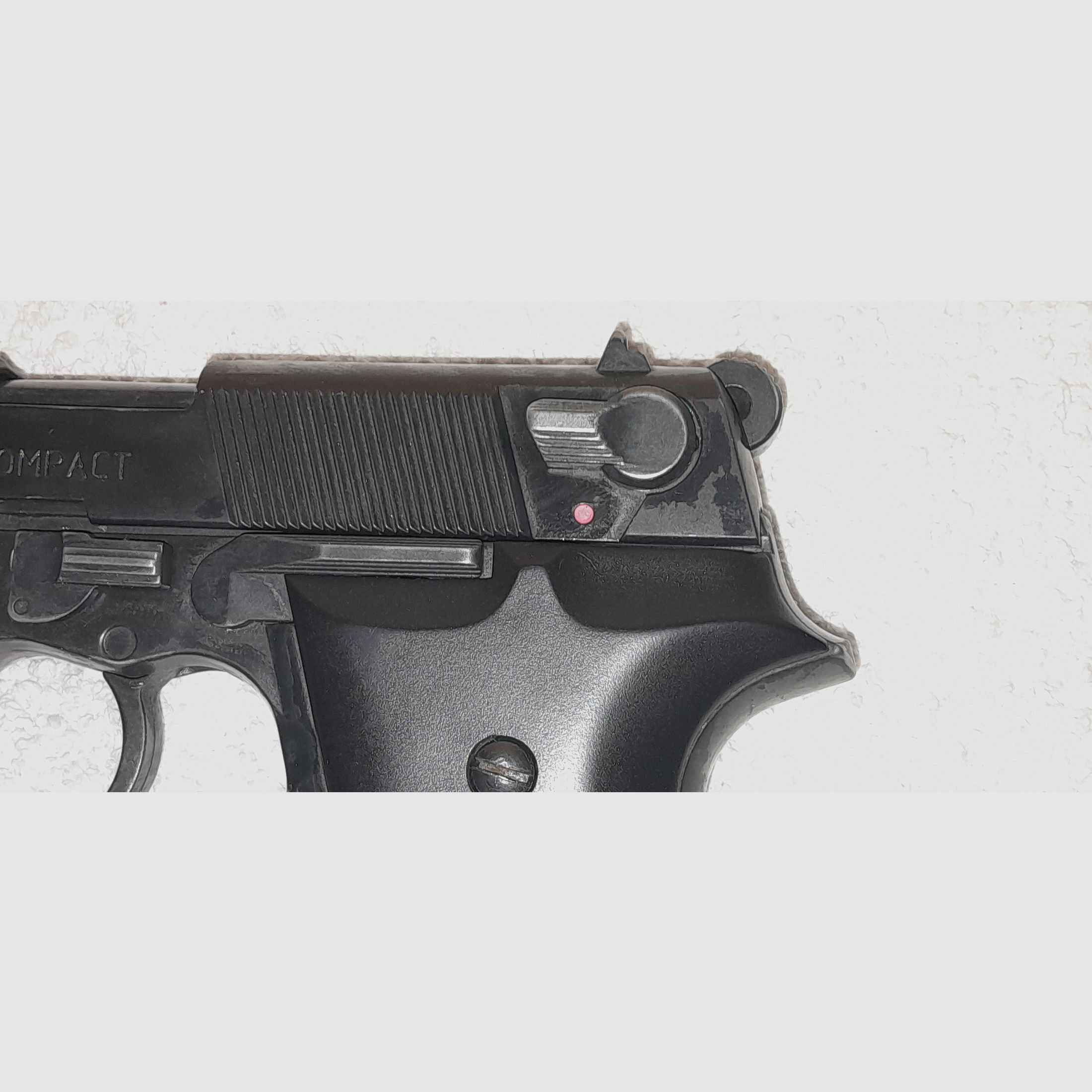 Walther P88 Compact Kal. 9mm P.A.K. im Used-Look