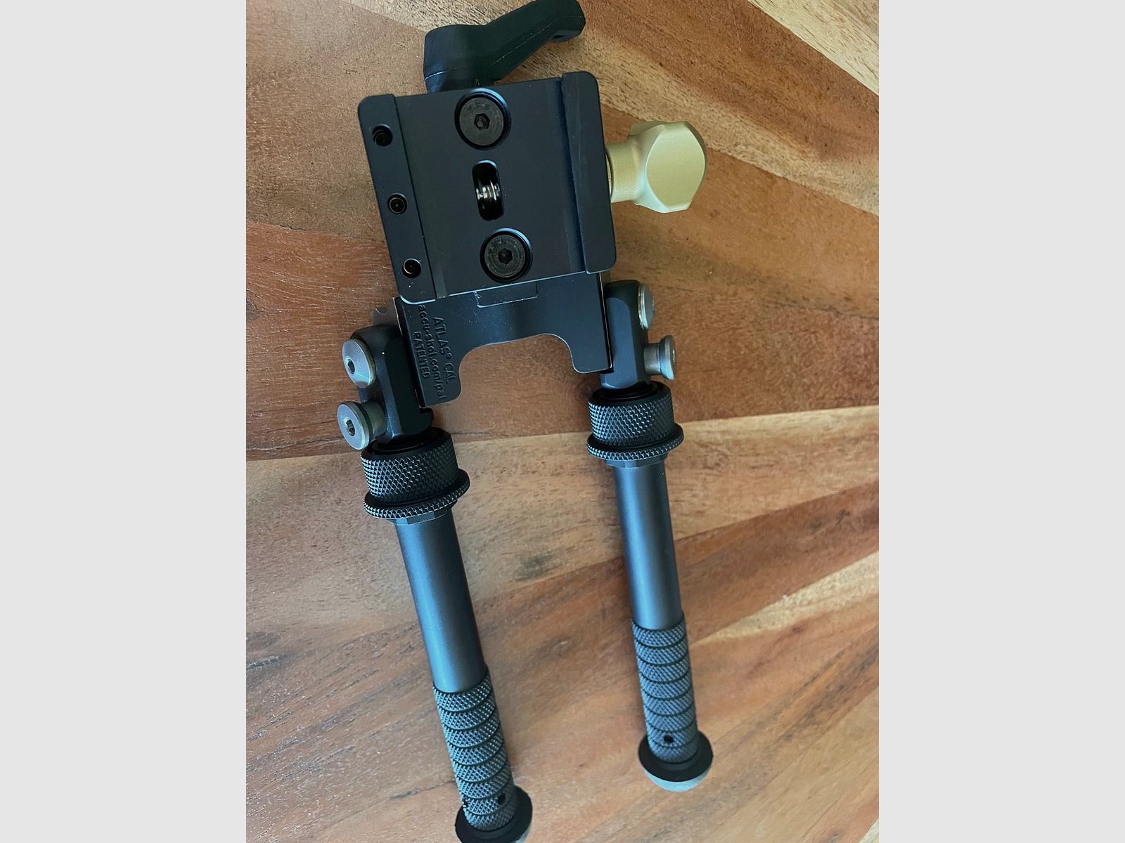 ACCU Shot ATLAS BT 65 NC GEN2  Zweibein Bipod inkl. ARCA Montage