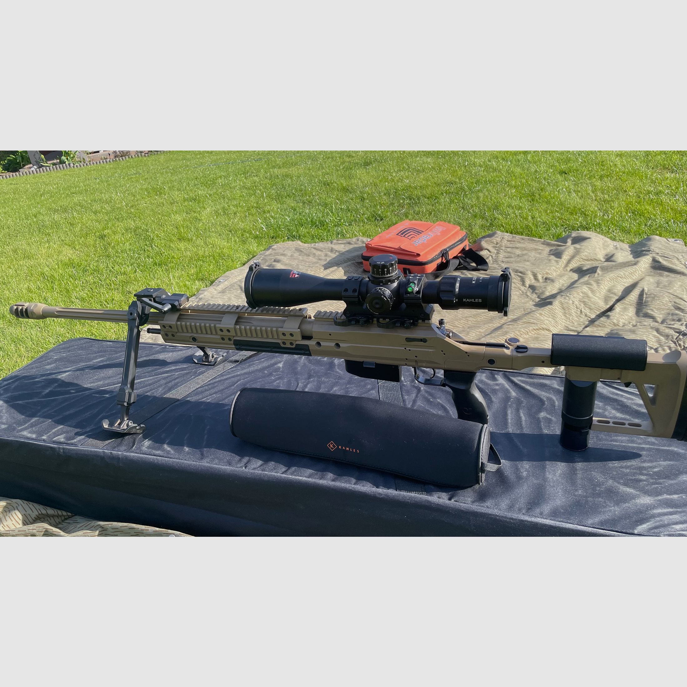 Longrange Voere M2 en .300 Win Mag avec Kahles K525i 5-25x56 SKMR 3 ccw gauche Eratac Montage et Fortmeier bipied