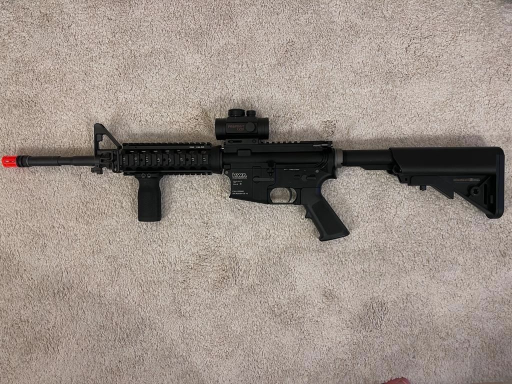 KWA LM4 RIS GBB – Neuwertig mit Red Dot, Tasche & Zubehör