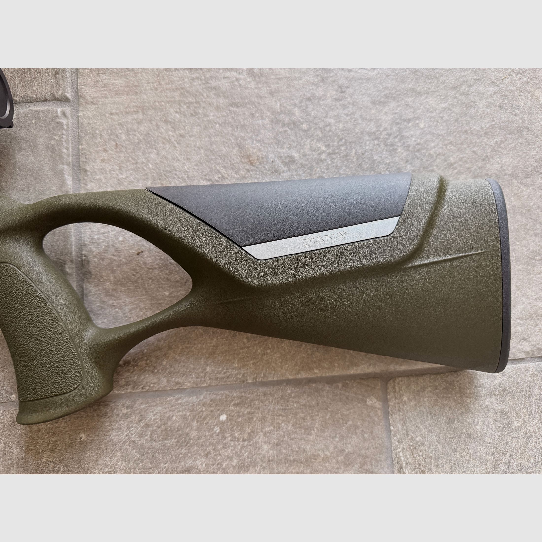 Diana 34 EMS OD Green avec Vector Optics 3-12x44 IR