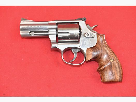 #8390 REWOLWER SMITH & WESSON 696-1, Kal. 44 S&W Spl