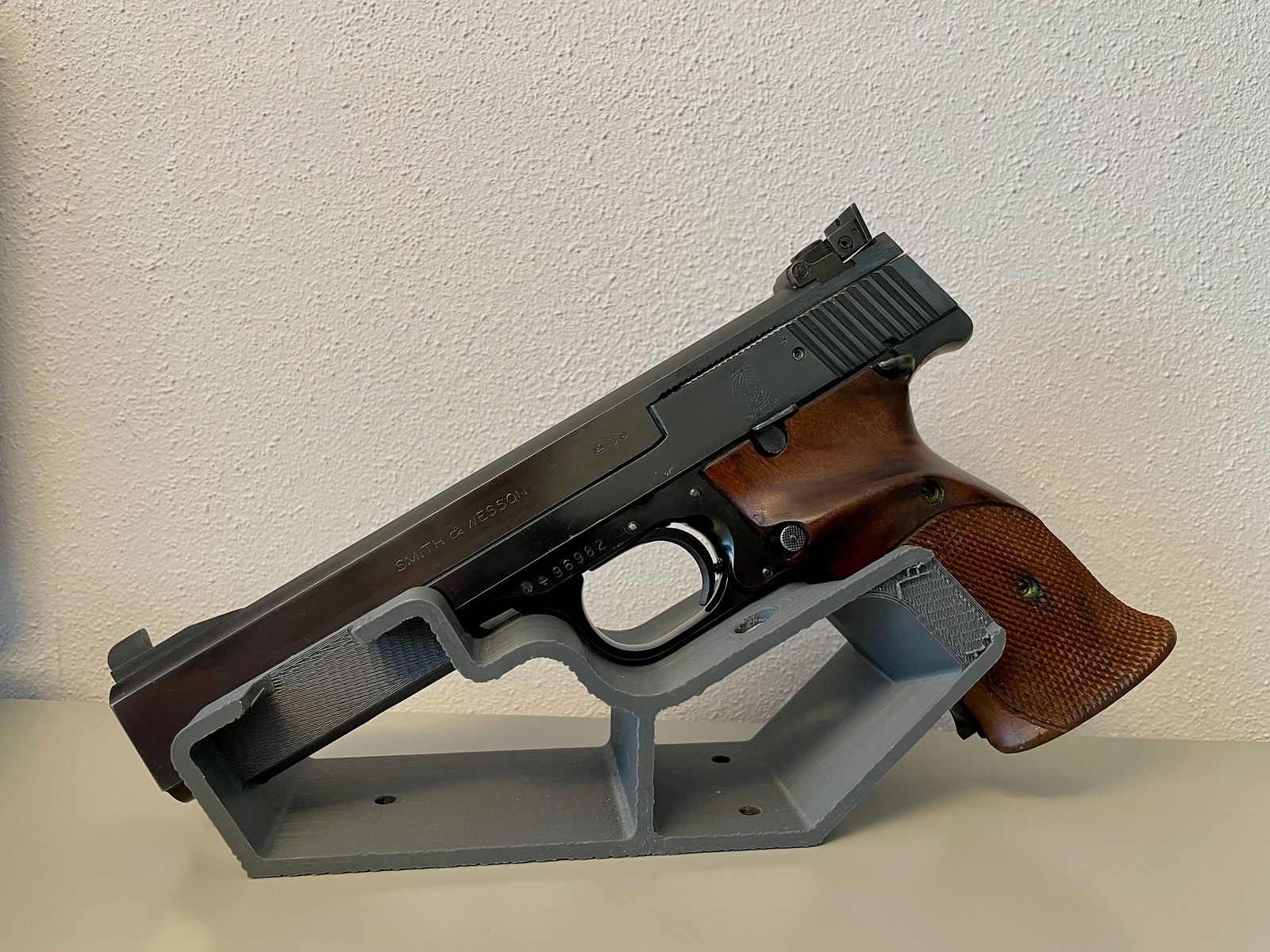Smith & Wesson Model 41
