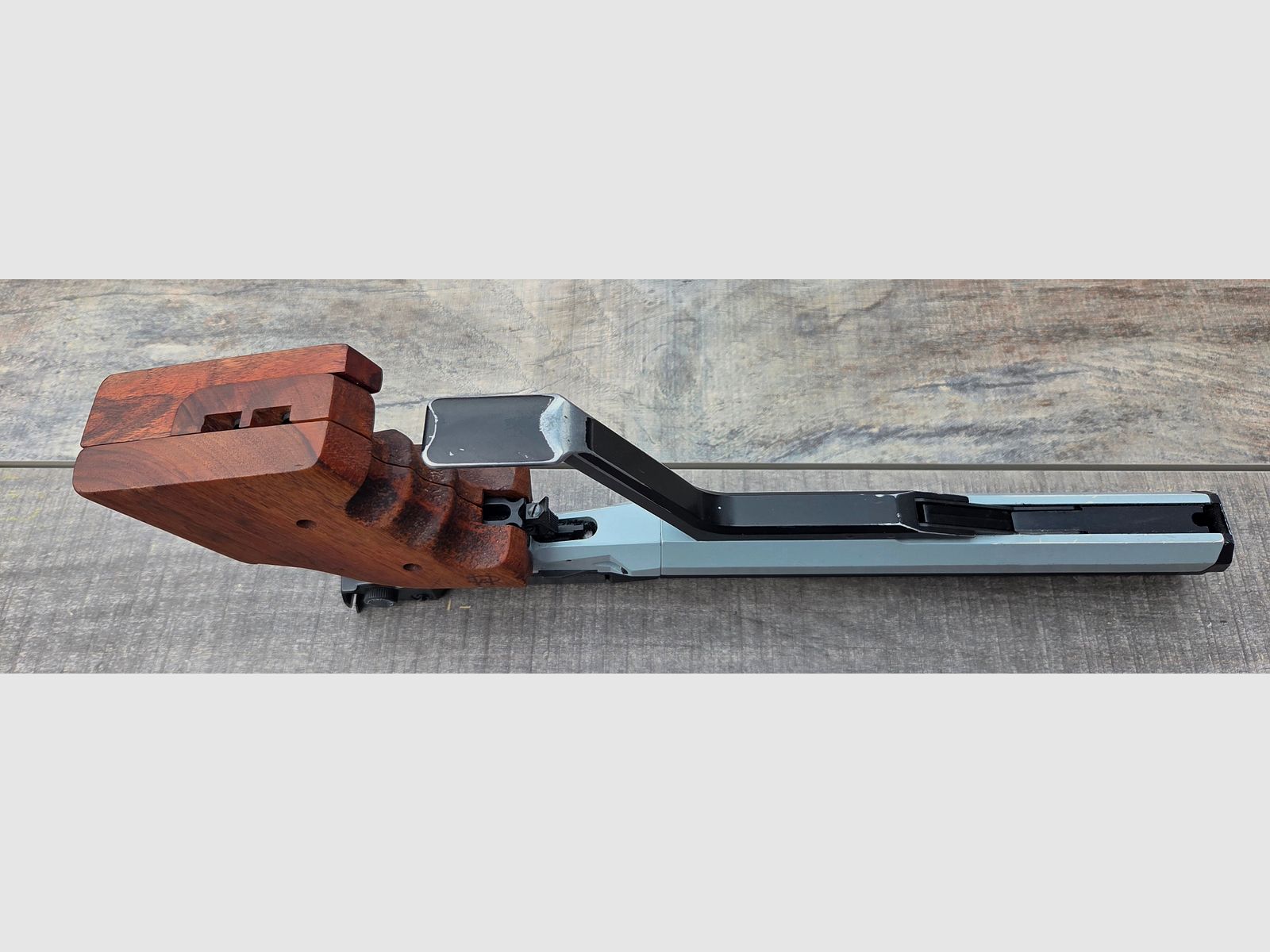 Feinwerkbau LP 100 mit Morini Griff