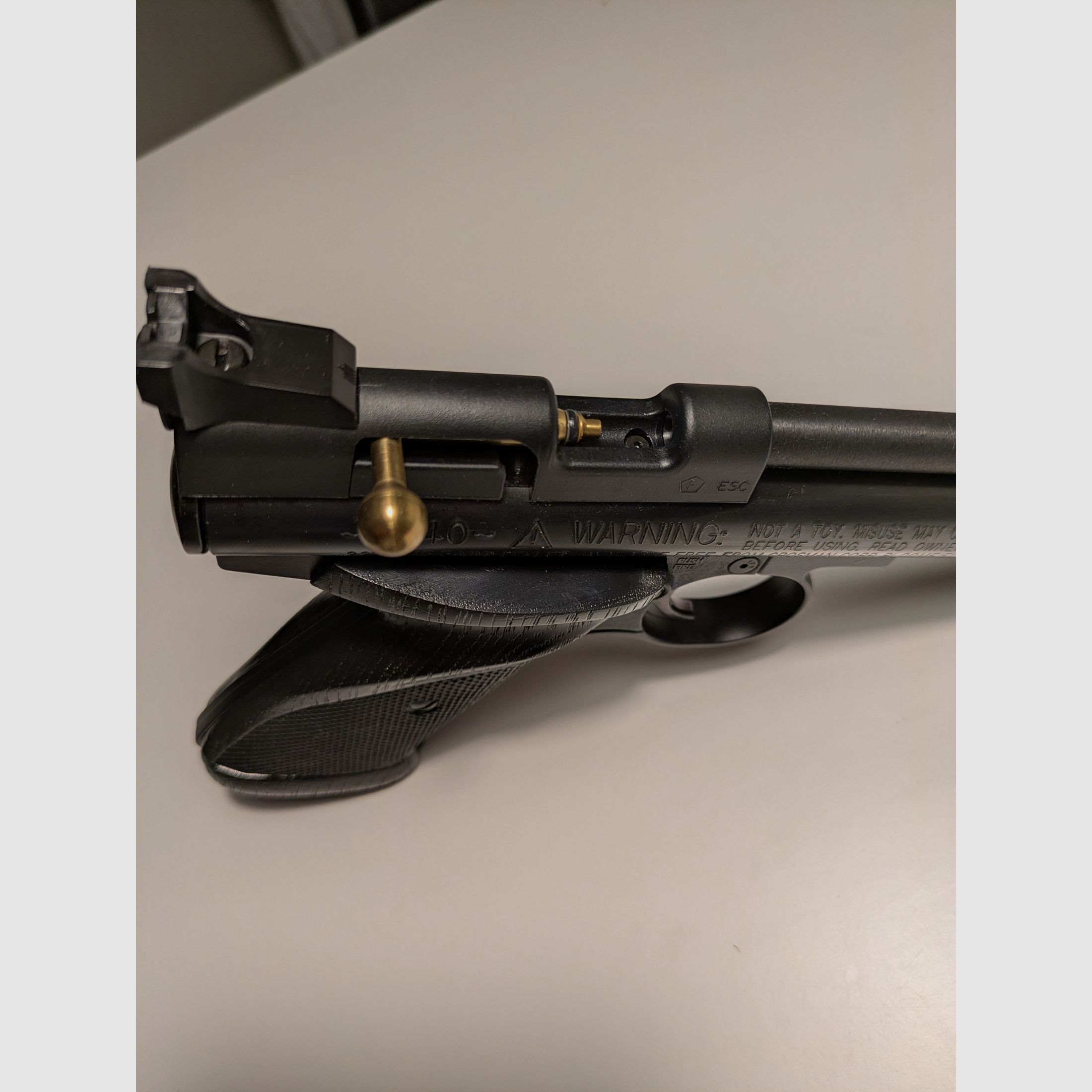 Pistolet à air comprimé Co2 Crosman 2240